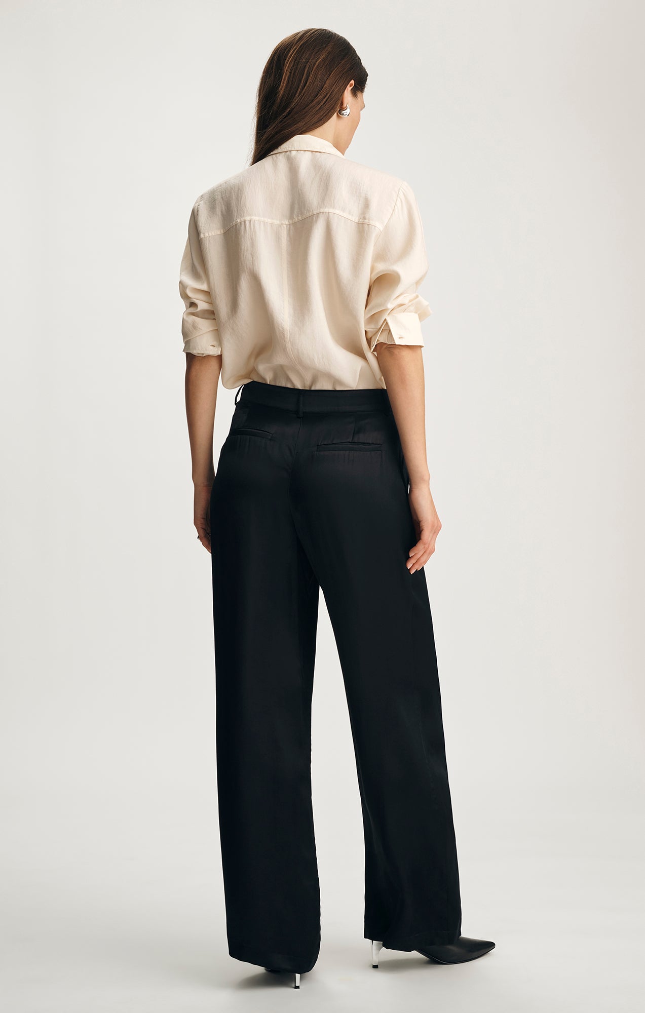 SATIN WIDE LEG PANTS IN BLACK