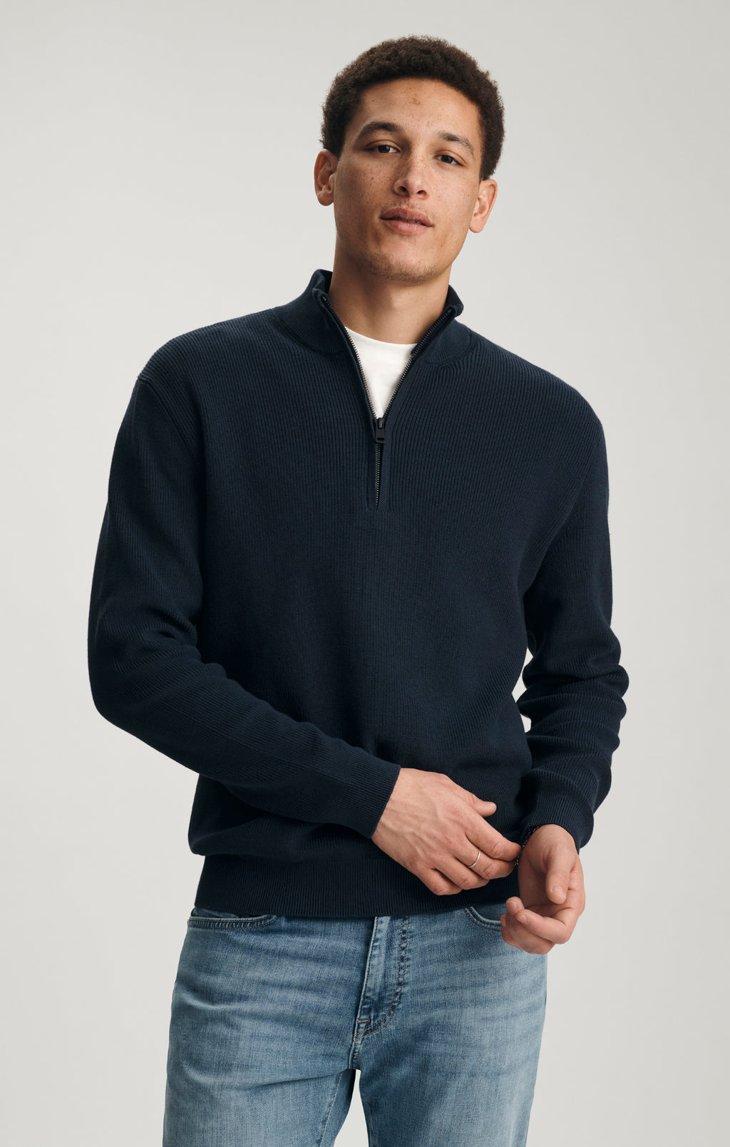 HALF ZIP SWEATER IN TOTAL ECLIPSE - Mavi Jeans