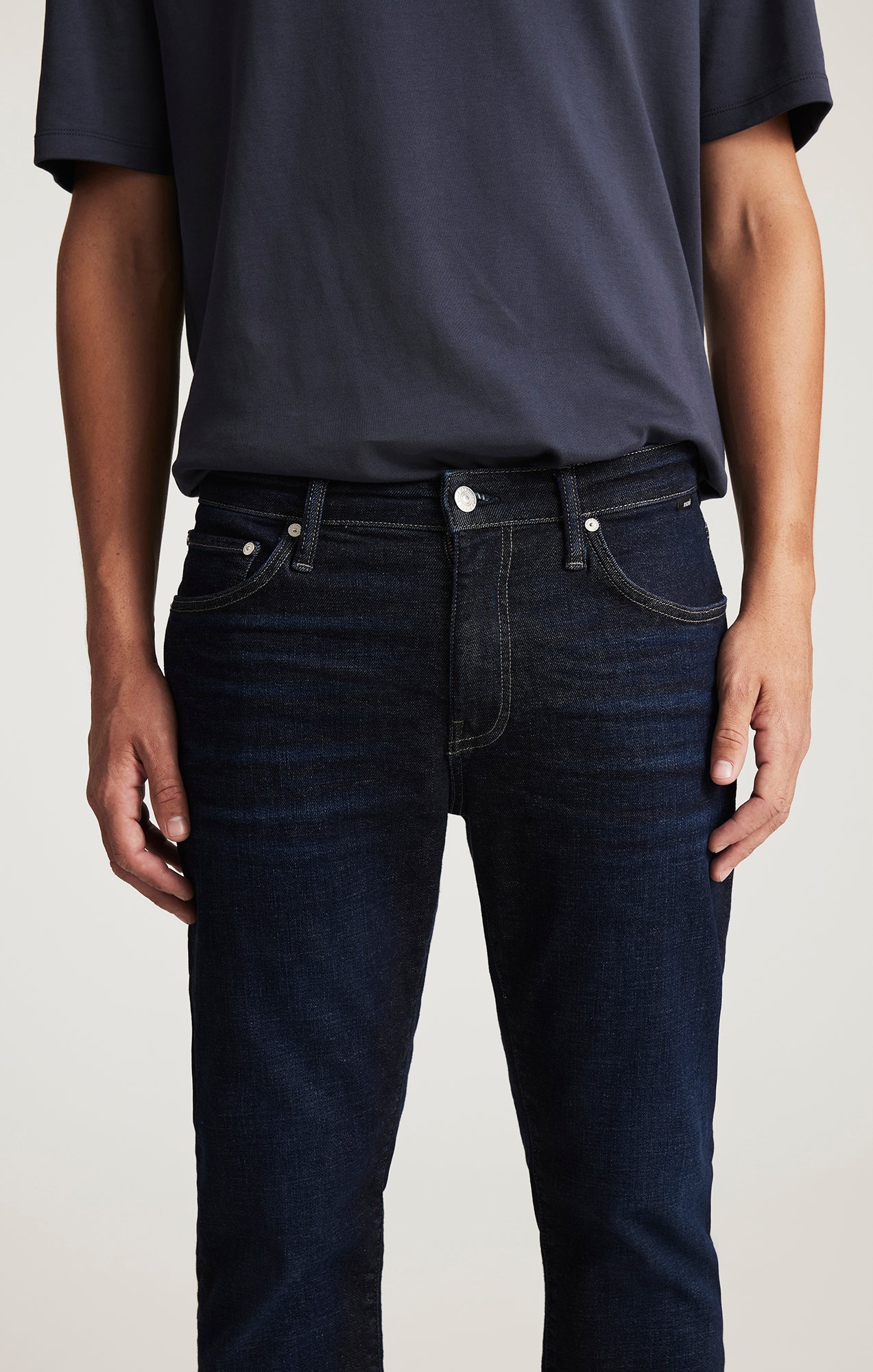 Mavi Men's Marcus Slim Straight Leg In Rinse Classic Vintage