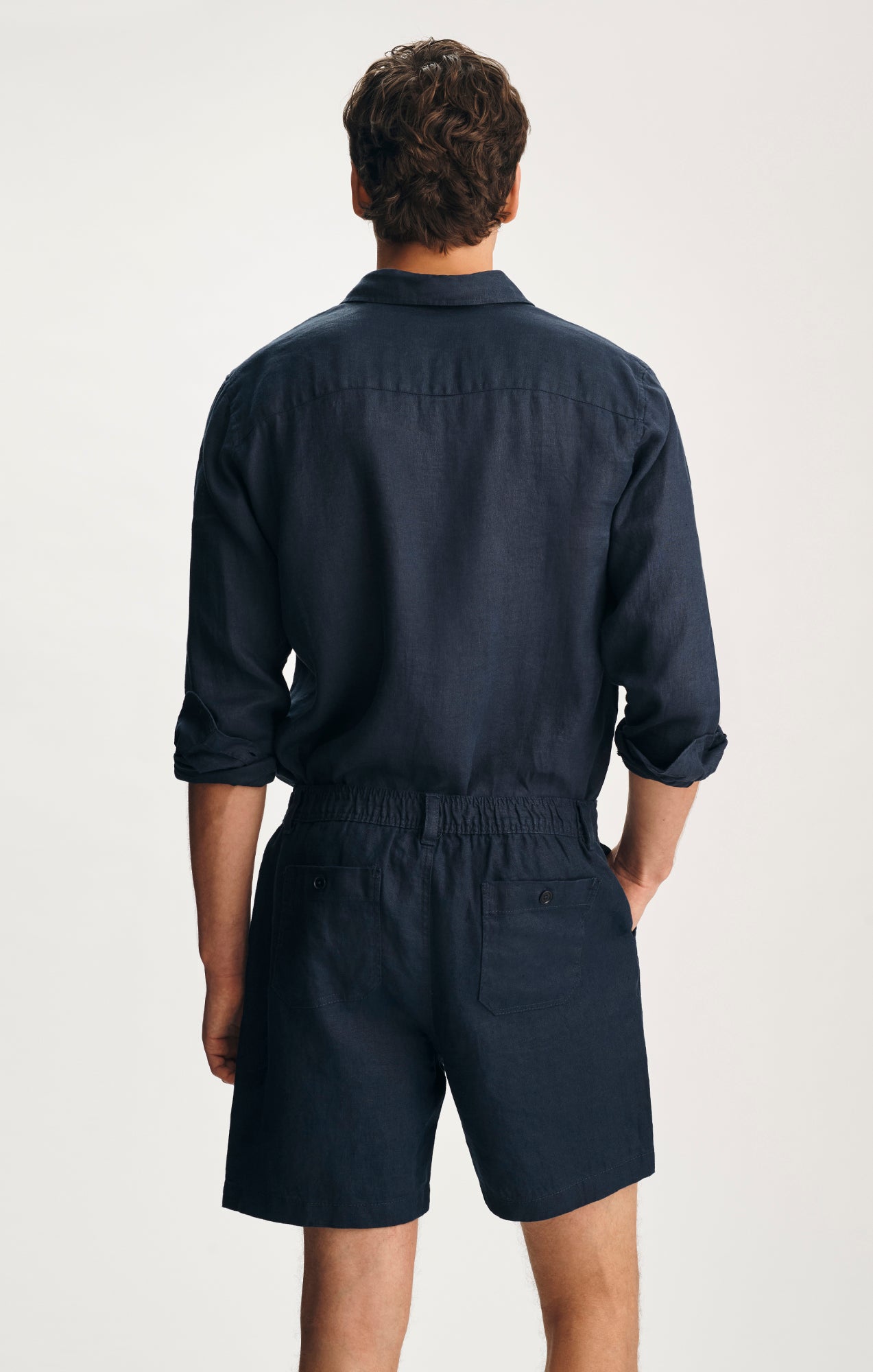 LINEN 7" INSEAM SHORTS IN BLACK IRIS - Mavi Jeans