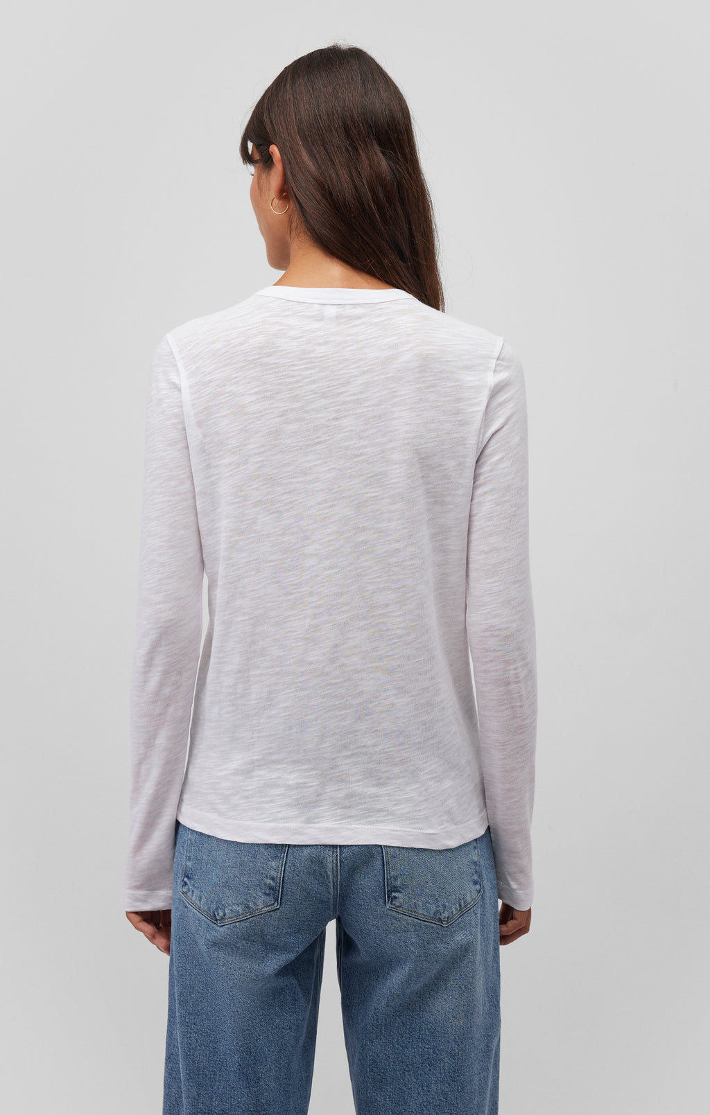 LONG SLEEVE CREW NECK T-SHIRT IN WHITE - Mavi Jeans
