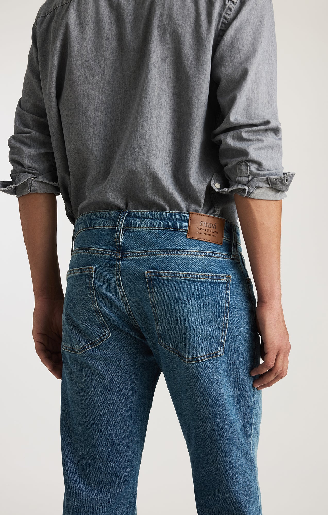 JOSH BOOTCUT IN DARK BRUSHED CLASSIC DENIM