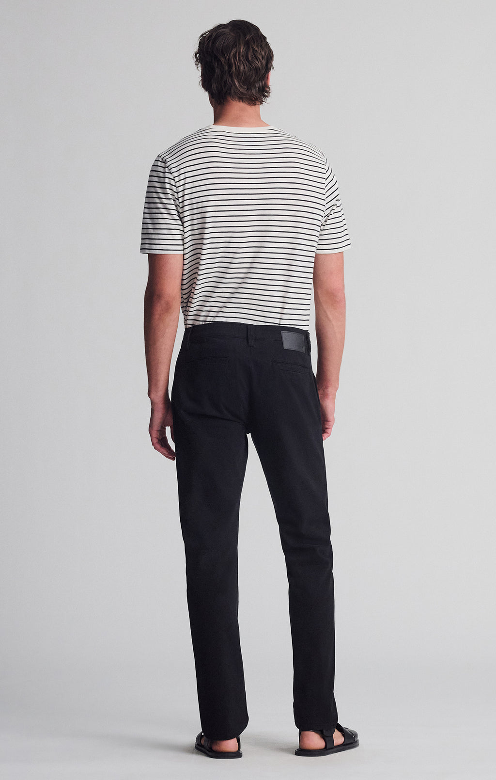 MILTON SLIM STRAIGHT CHINO IN BLACK CASUAL TWILL - Mavi Jeans