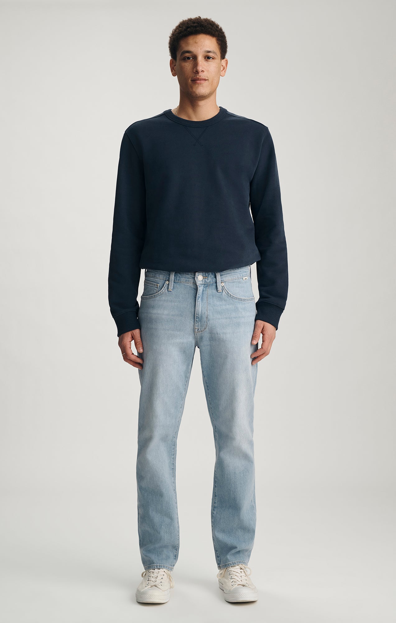 ZACH STRAIGHT LEG IN LIGHT SKY OCEAN BLUE - Mavi Jeans