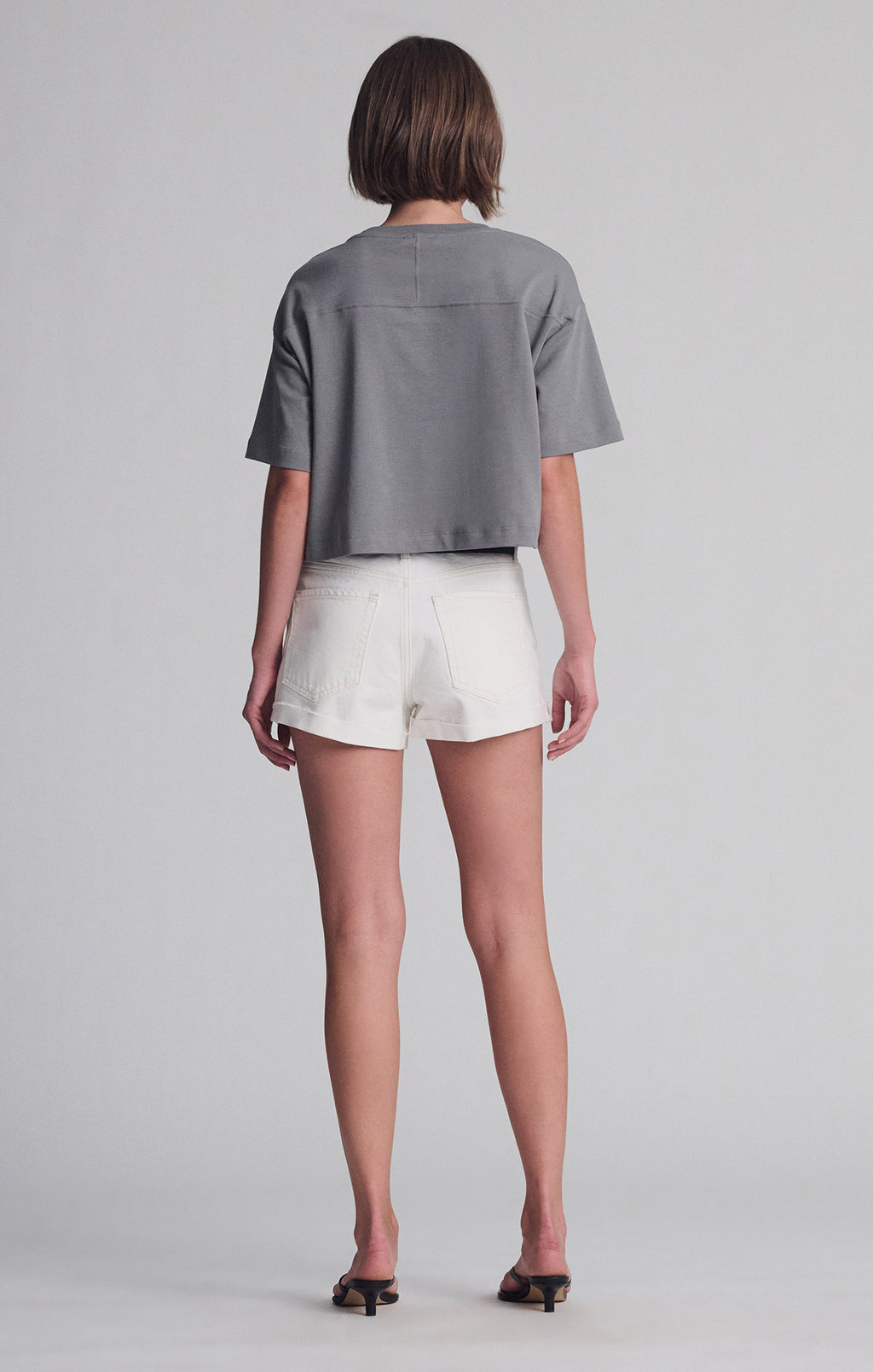 SPORTY LUXE CREW NECK T-SHIRT IN SILENT STORM - Mavi Jeans