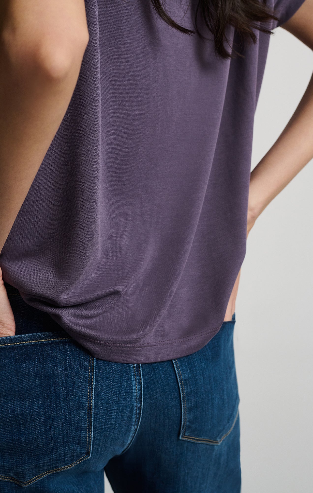 LUXE TOUCH TENCEL™ BOAT NECK T-SHIRT IN CADET - Mavi Jeans