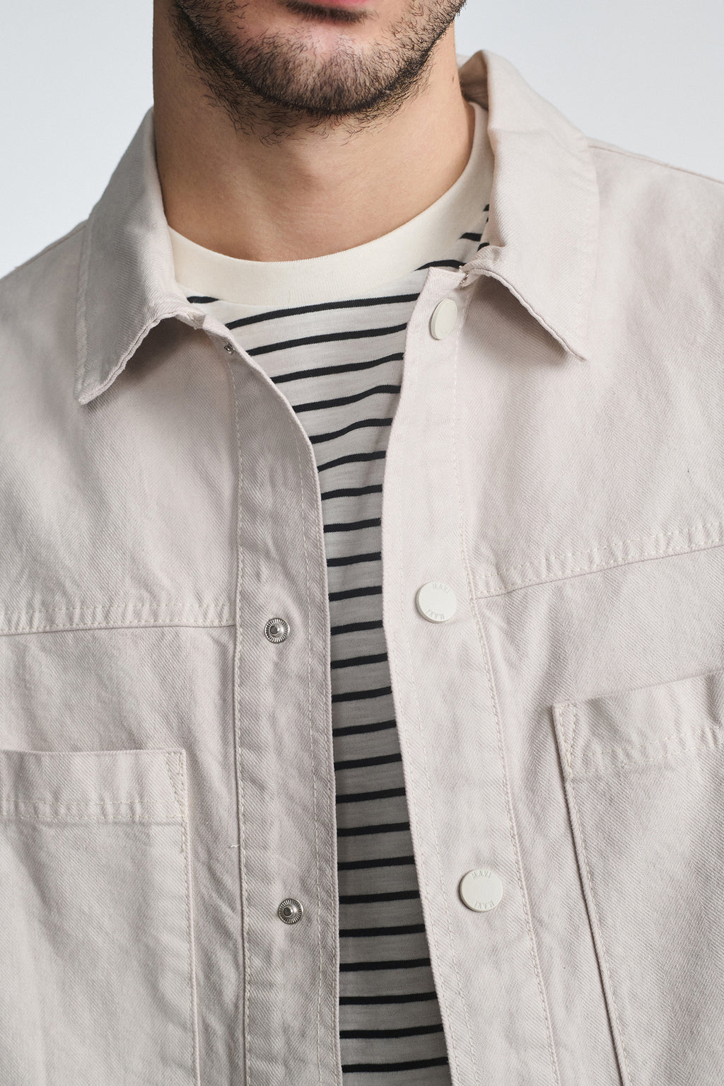DOUBLE POCKET OVERSHIRT IN PELICAN - Mavi Jeans