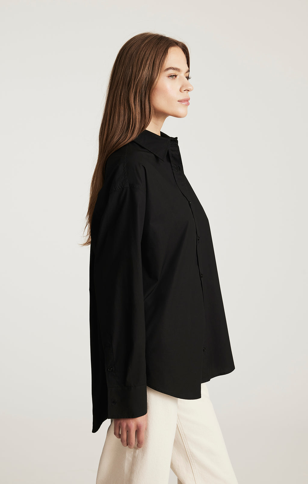LONG SLEEVE BUTTON-UP SHIRT IN BLACK