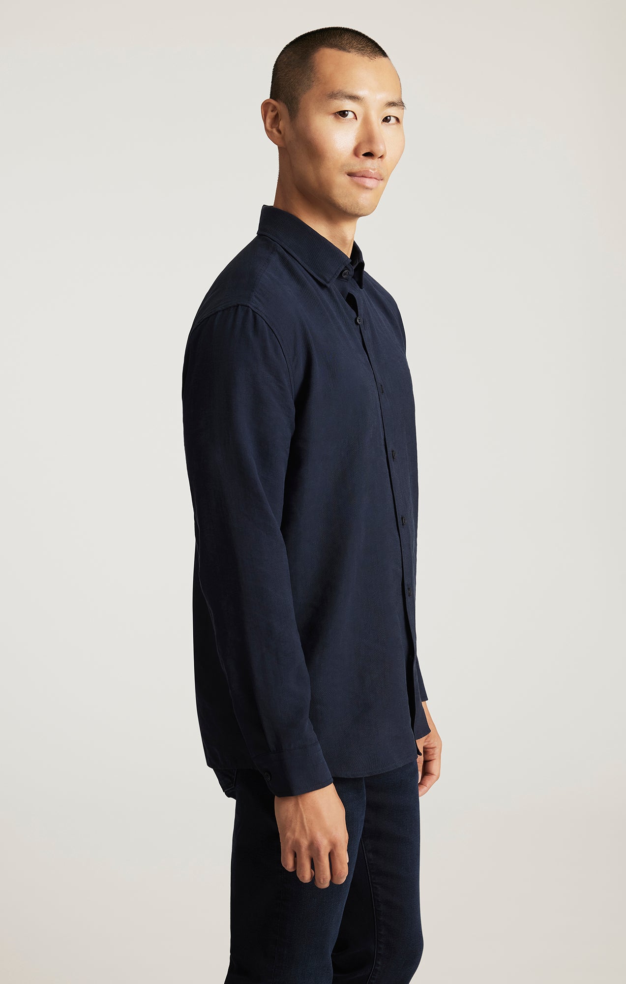 EDITION LONG SLEEVE BUTTON-UP SHIRT IN TOTAL ECLIPSE - Mavi Jeans