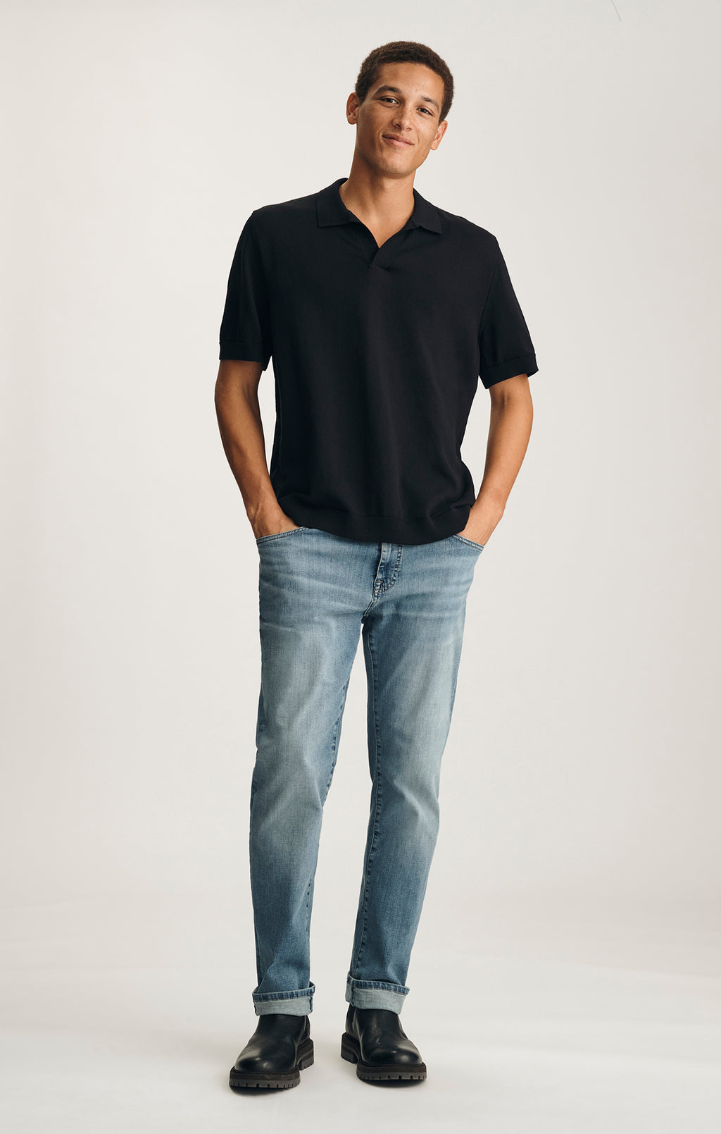 SHORT SLEEVE BUTTON-UP SWEATER IN BLACK