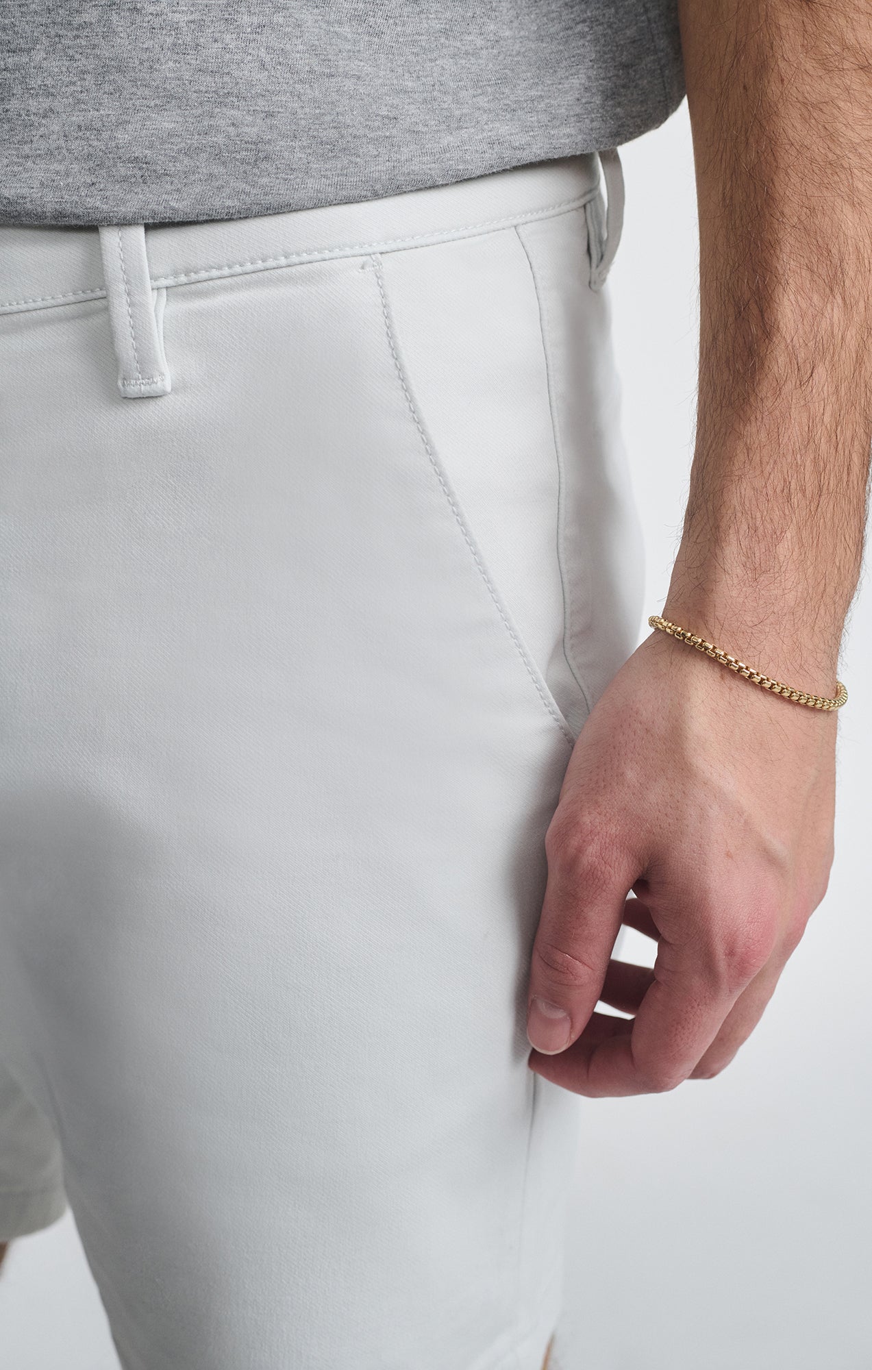 NATE SHORTS IN IVORY ATHLETIC - Mavi Jeans