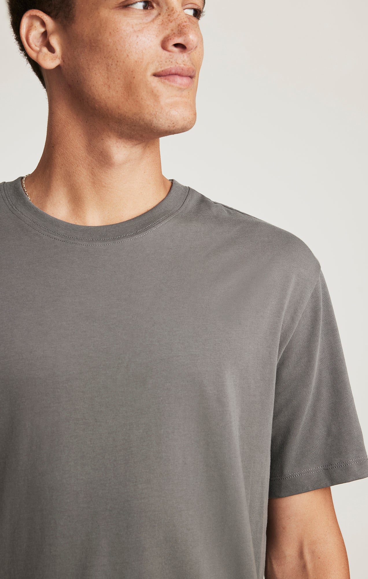 BASIC SHORT SLEEVE T-SHIRT IN LAVE SMOKE COMFORT - Mavi Jeans