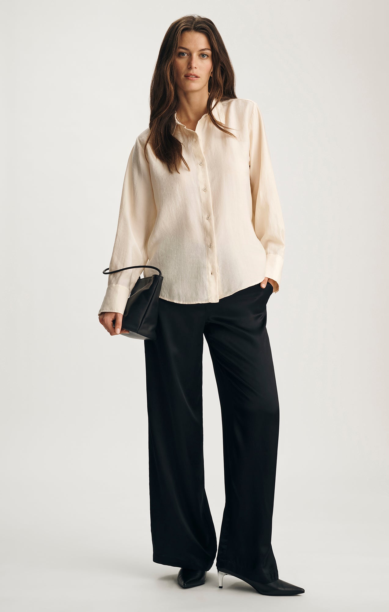 LUXE TOUCH TENCEL™ BUTTON-UP SHIRT IN WHITECAP GREY