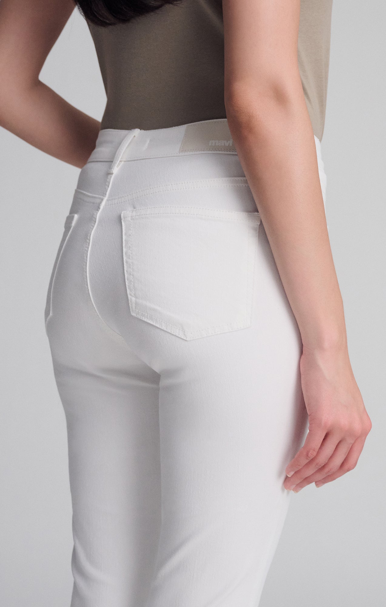 SYDNEY FLARE IN WHITE FEATHER BLUE - Mavi Jeans