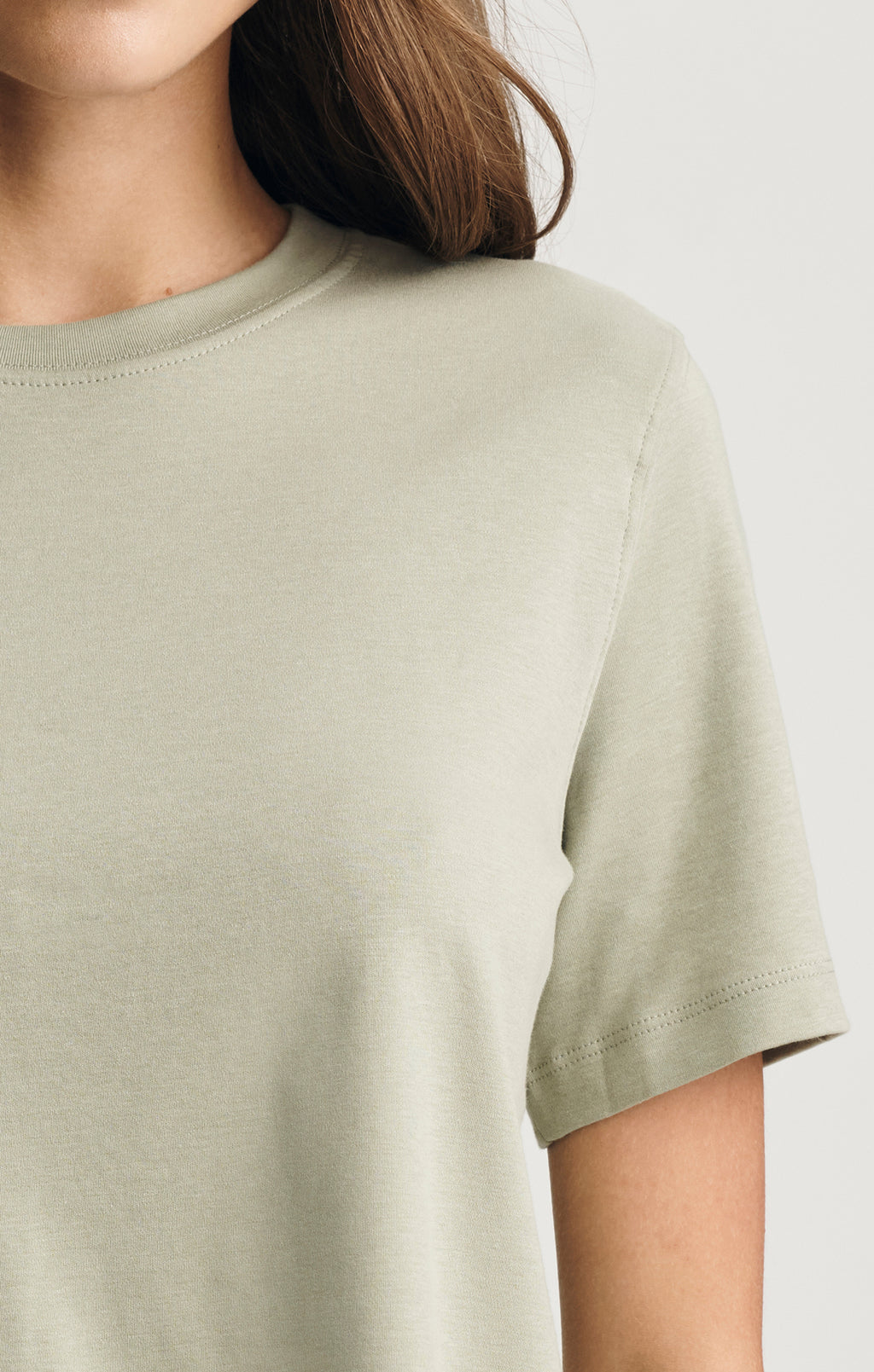 EDITION CREW NECK T-SHIRT IN SEAGRASS