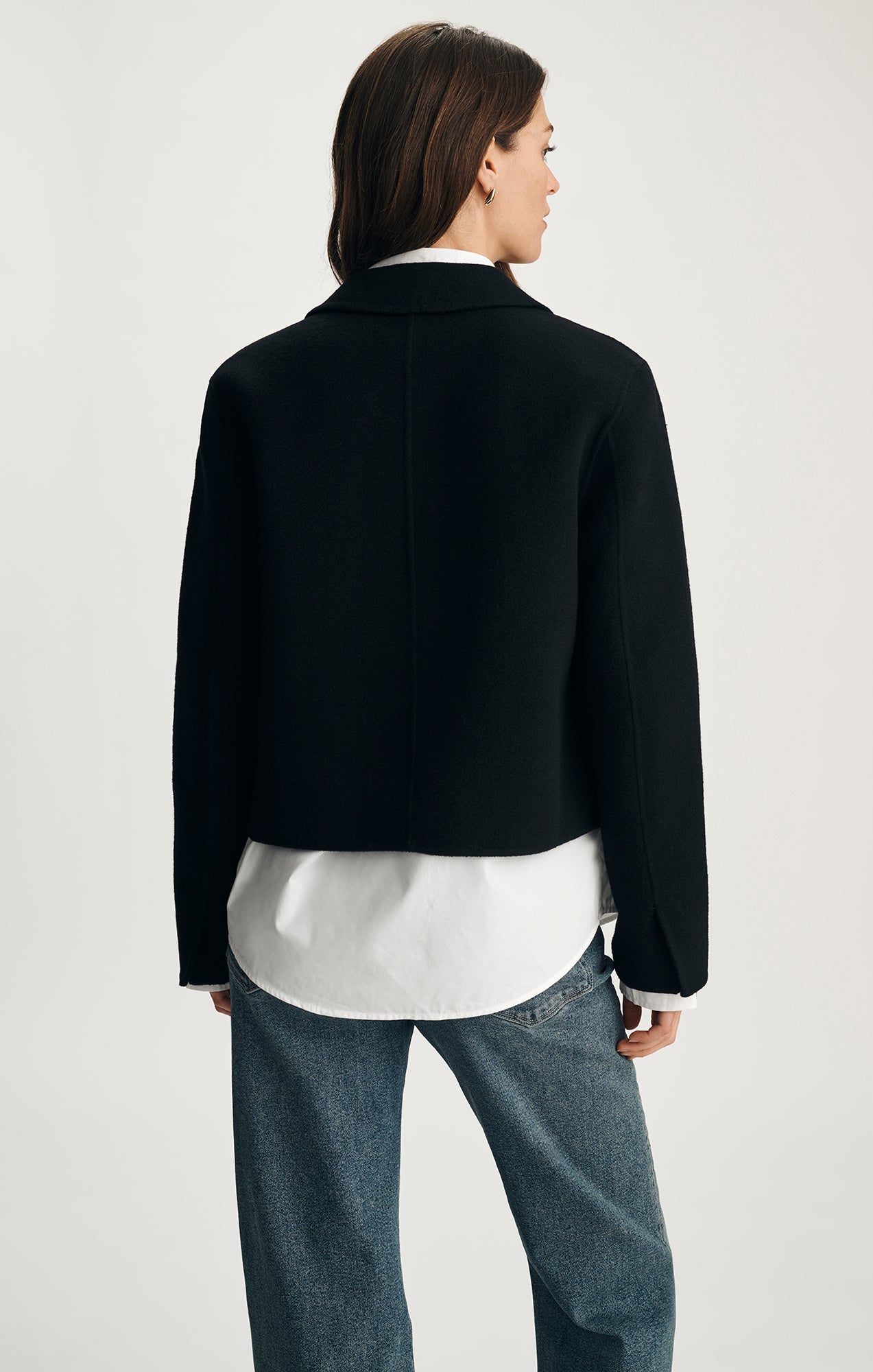 EDITION STRUCTURED JACKET IN BLACK