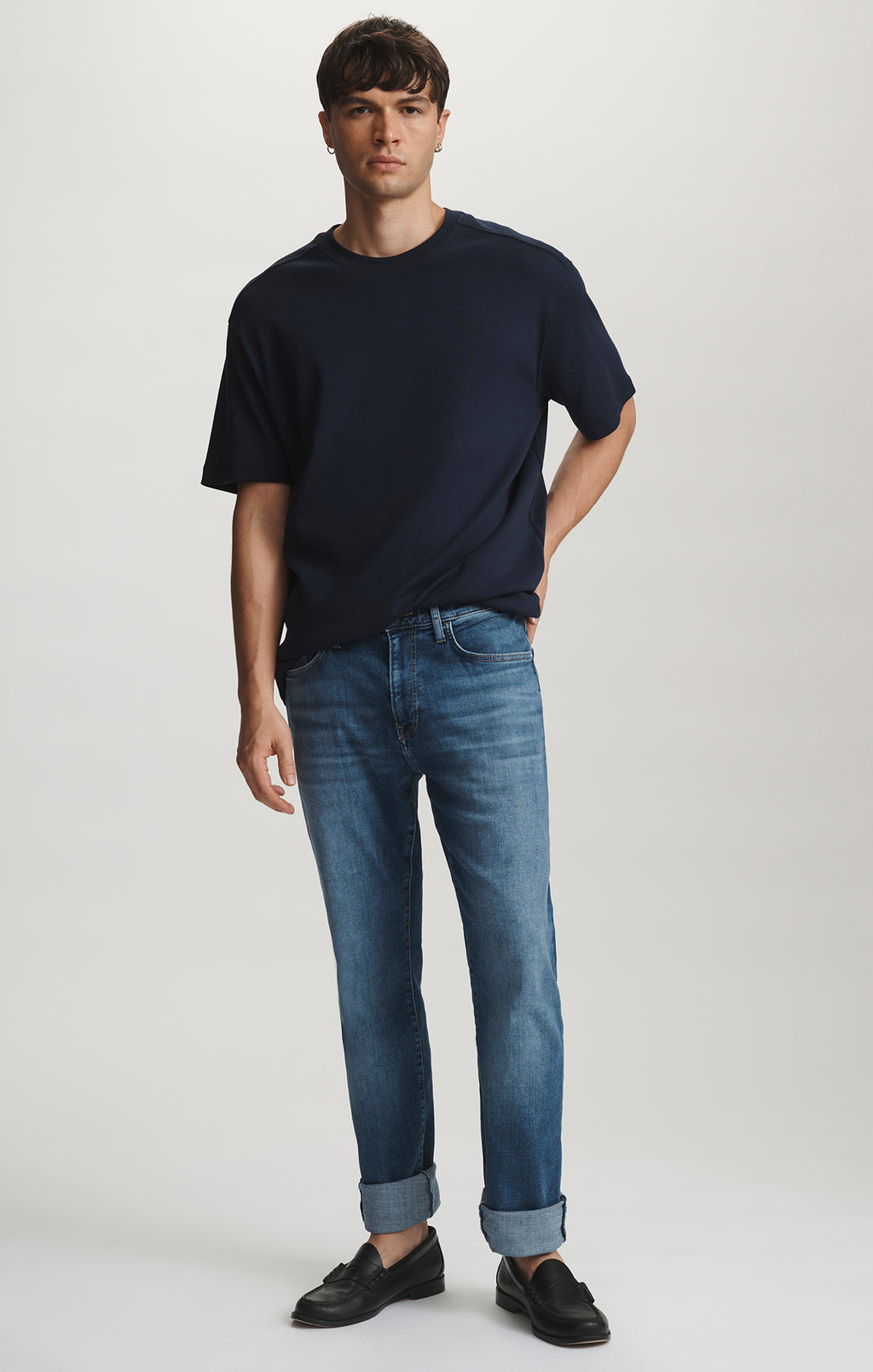 ESSENTIAL CREW NECK T-SHIRT IN BLACK IRIS - Mavi Jeans