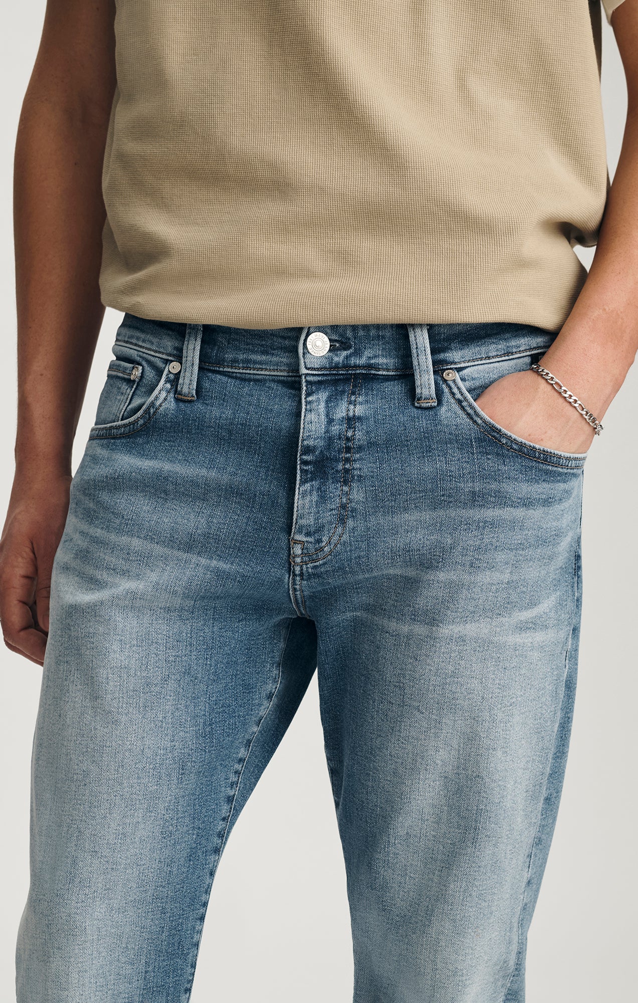 MATT RELAXED STRAIGHT LEG IN LIGHT USED BRUSHED CLASSIC VINTAGE - Mavi Jeans