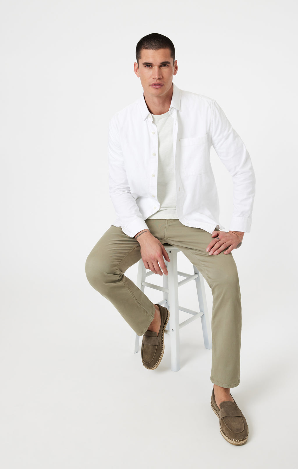 ZACH STRAIGHT LEG IN RESEDA CASUAL TWILL - Mavi Jeans