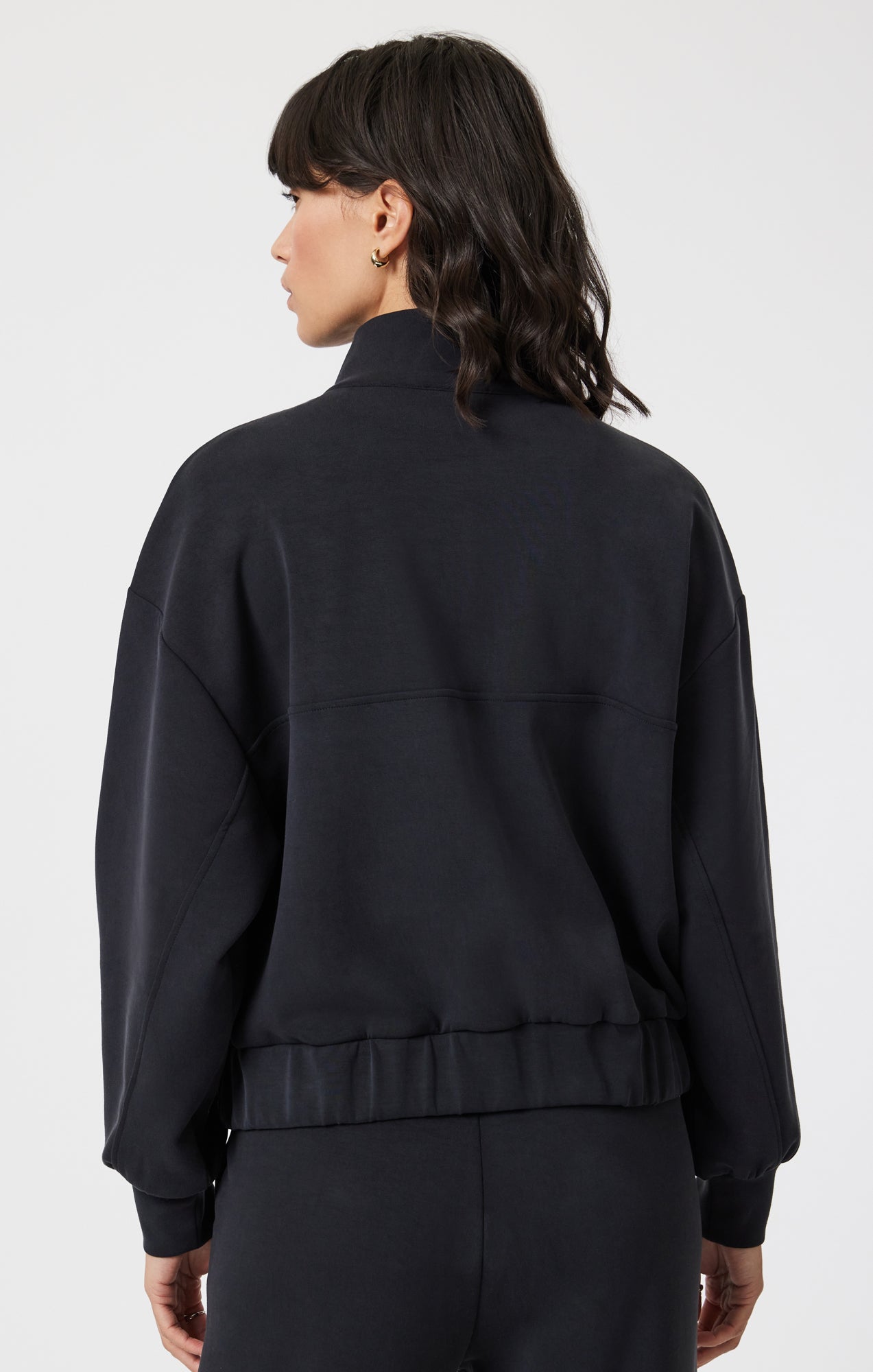 SPORTY LUXE TENCEL™ FULL ZIP SWEATSHIRT IN BLACK - Mavi Jeans