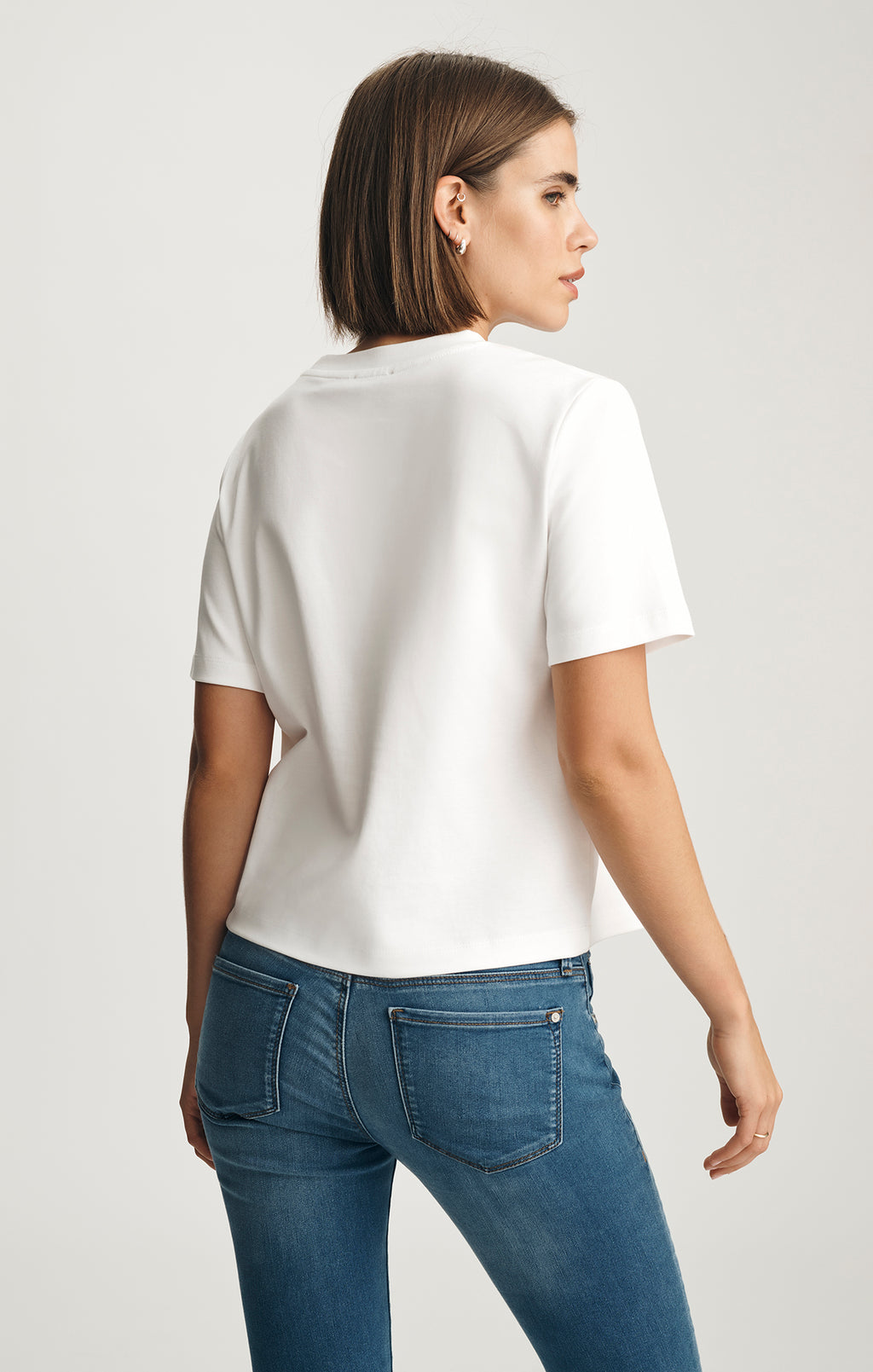 AUDREY INTERLOCK CREW NECK T-SHIRT IN WHITE