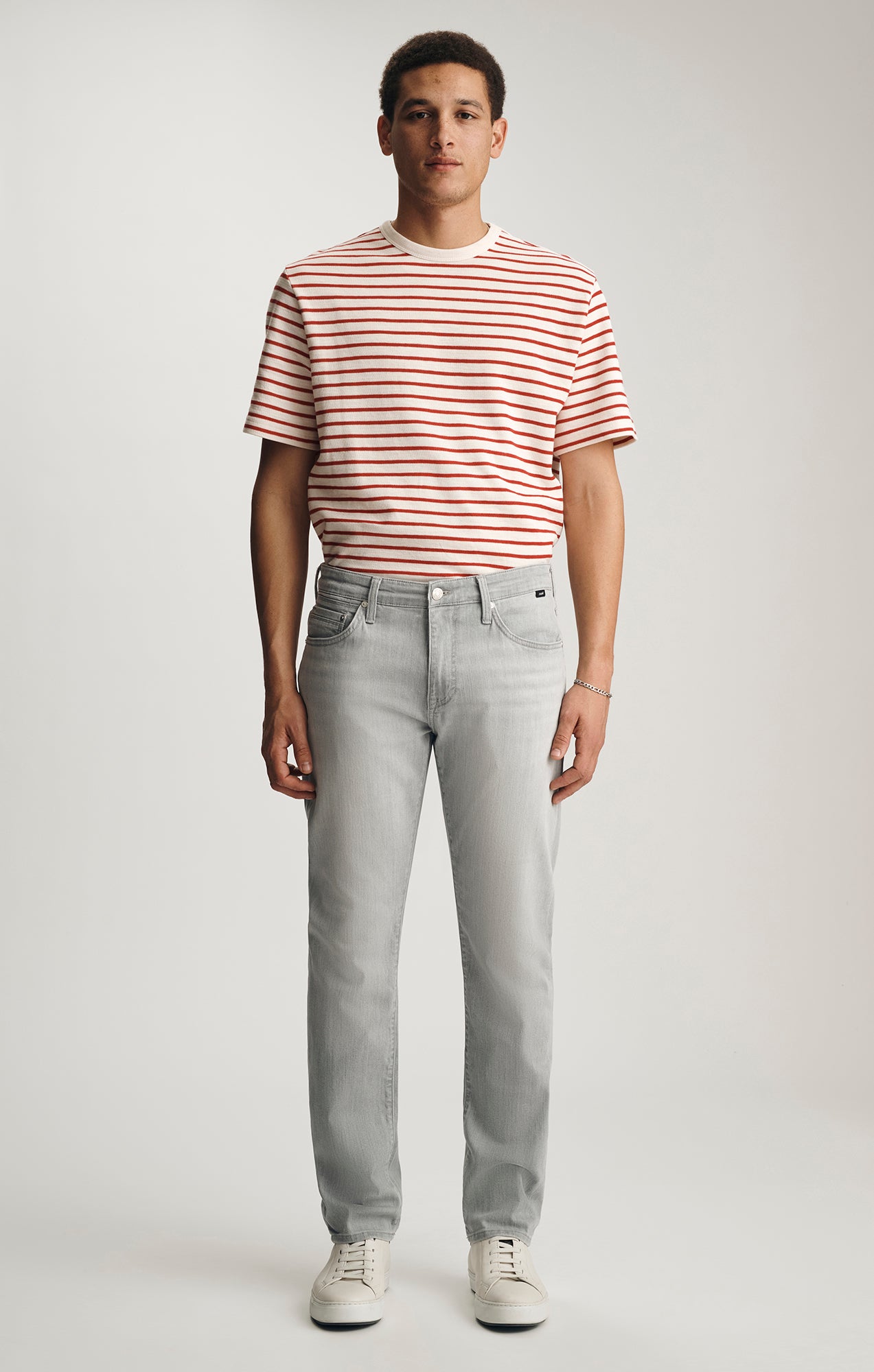 JAKE SLIM LEG IN ICE GREY WILLIAMSBURG - Mavi Jeans