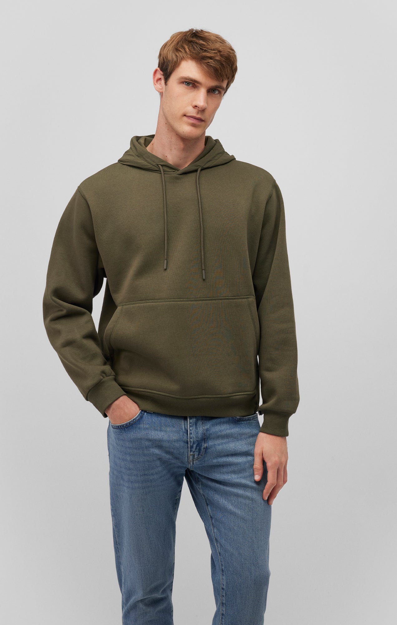 POCKET HOODIE IN OLIVE NIGHT - Mavi Jeans