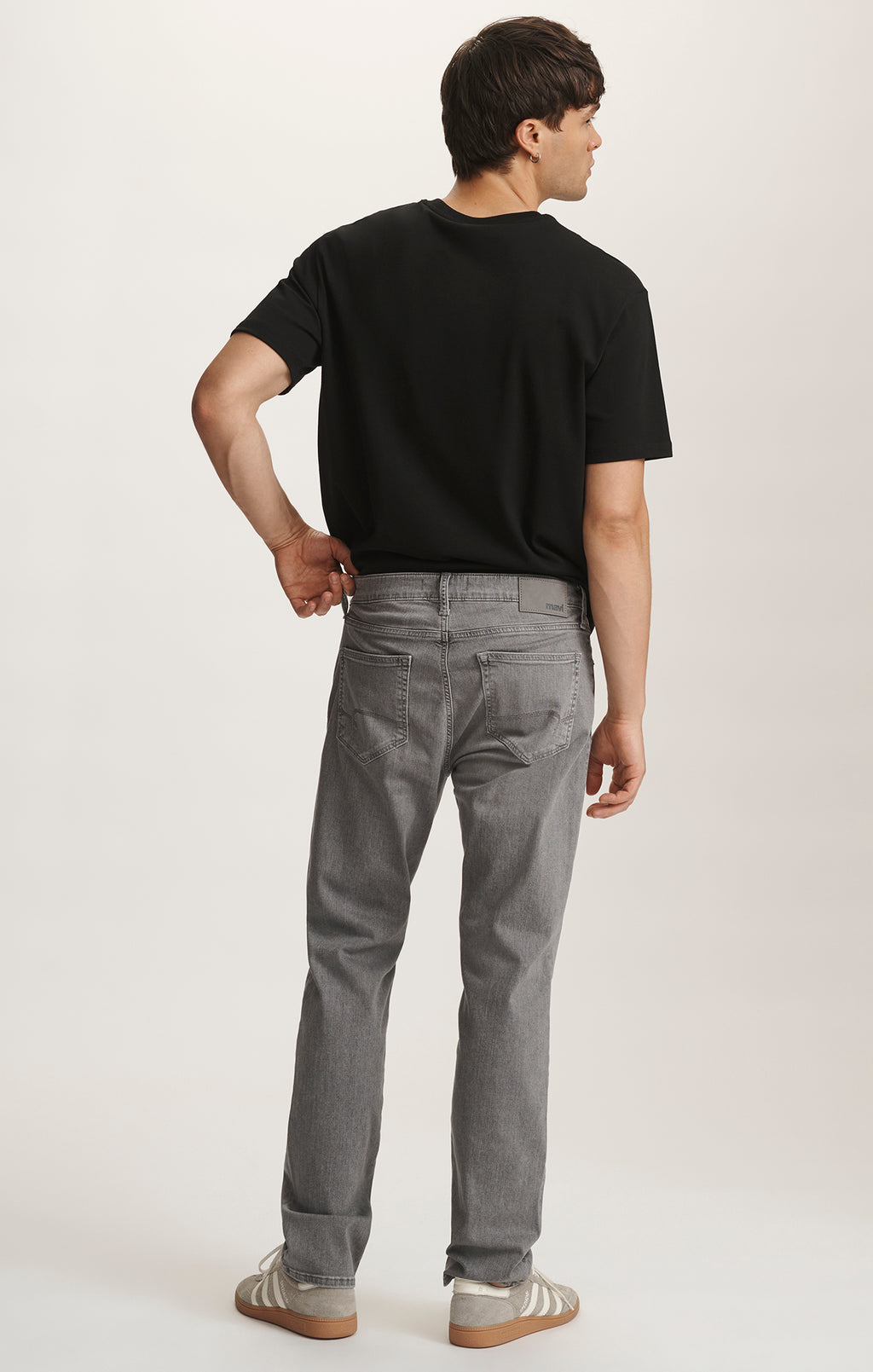 ZACH STRAIGHT LEG IN LIGHT SMOKE SUPERMOVE - Mavi Jeans
