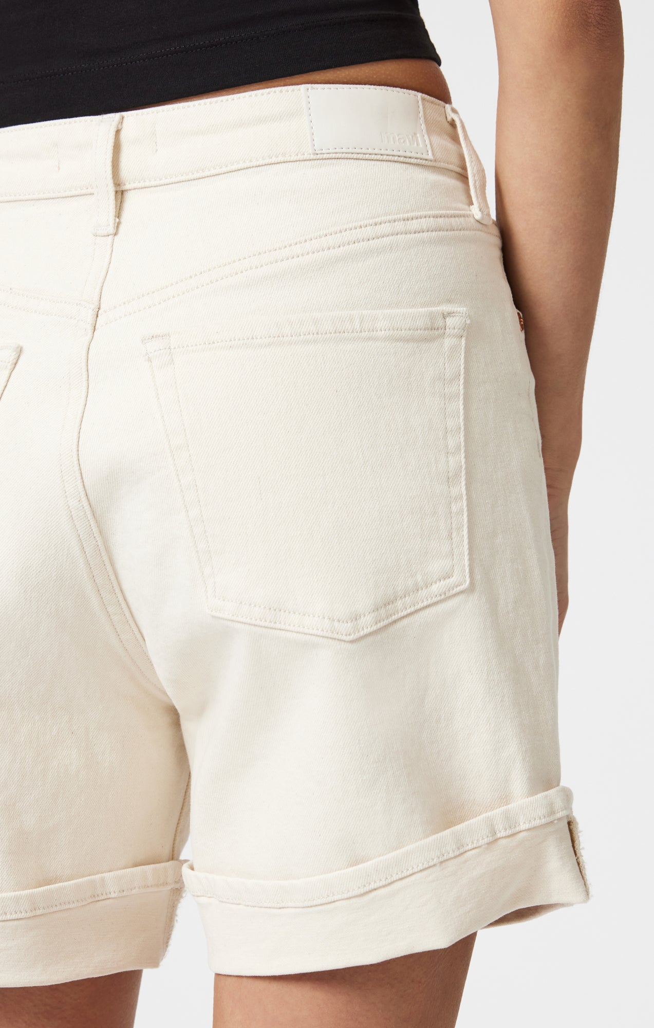 HEIDI CUFFED SHORTS IN ECRU 90's - Mavi Jeans