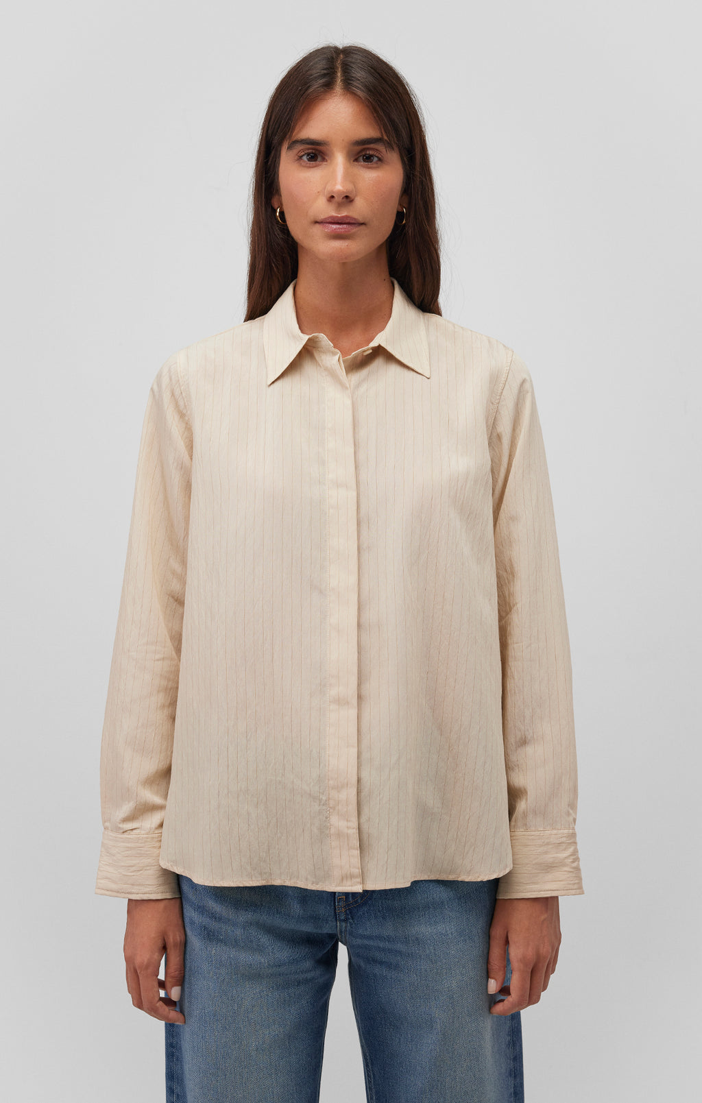 LONG SLEEVE BUTTON-UP SHIRT IN COCONUT MILK STRIPE - Mavi Jeans