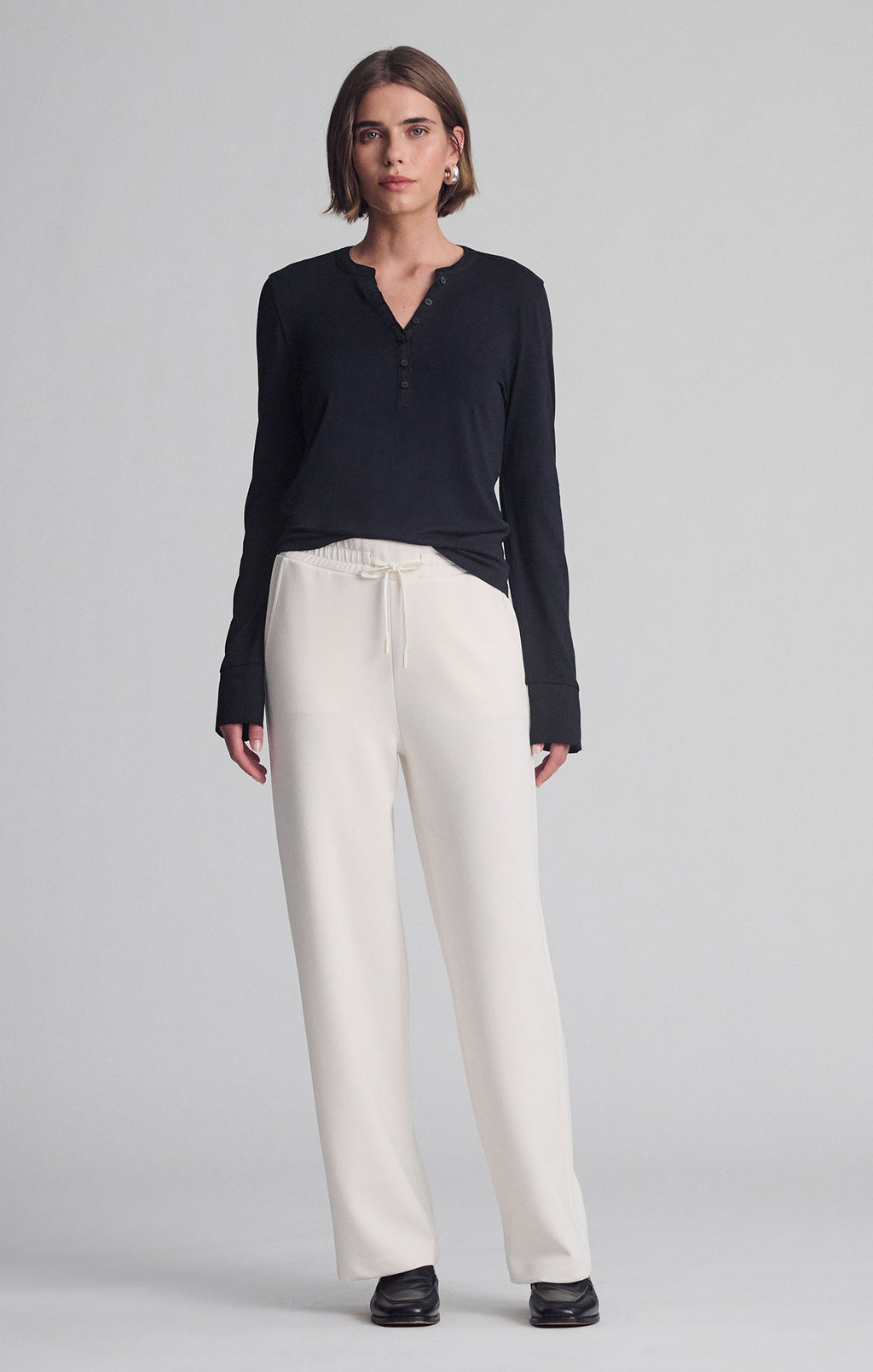 LONG SLEEVE HENLEY IN BLACK - Mavi Jeans