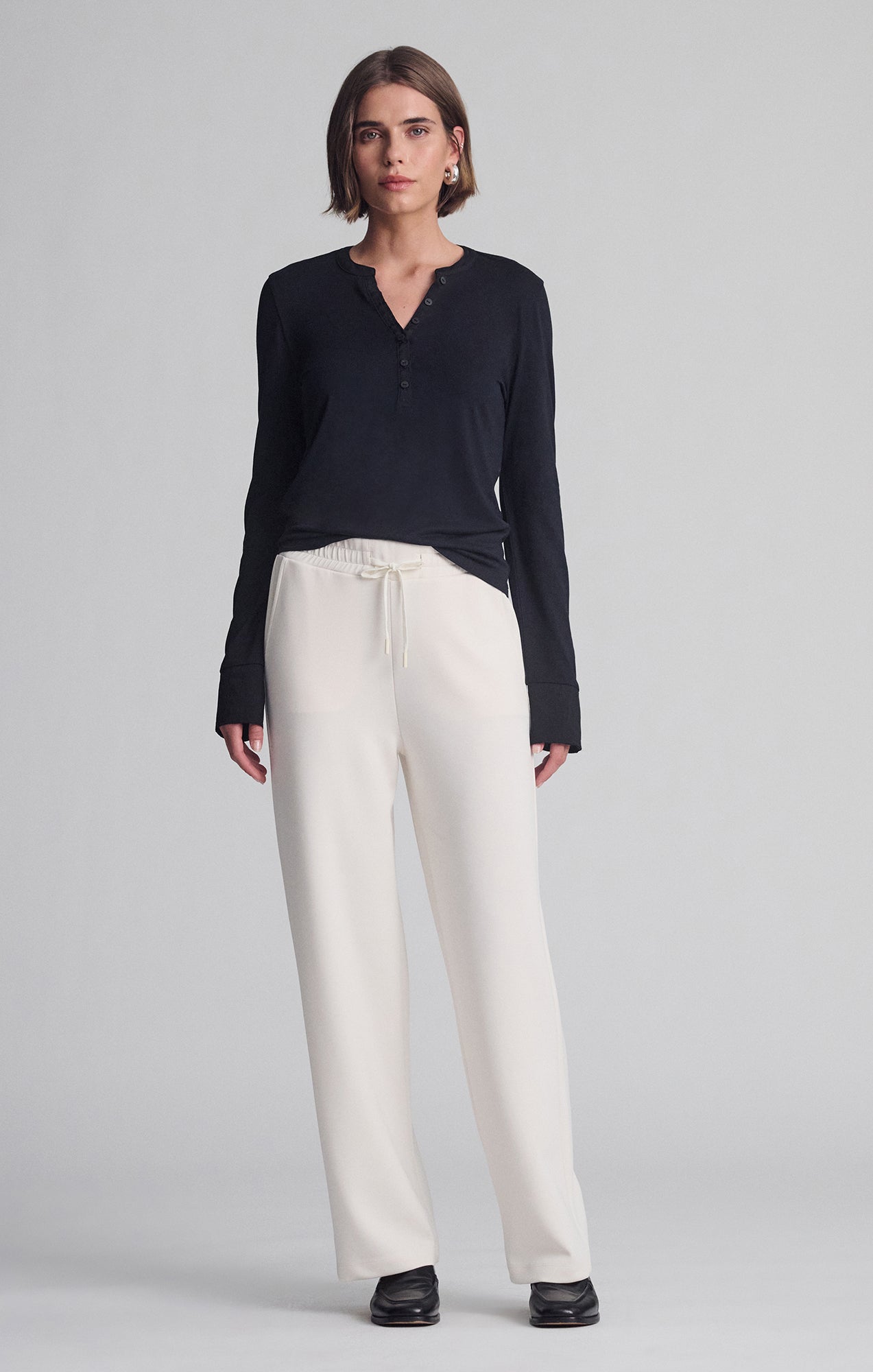 LONG SLEEVE HENLEY IN BLACK - Mavi Jeans