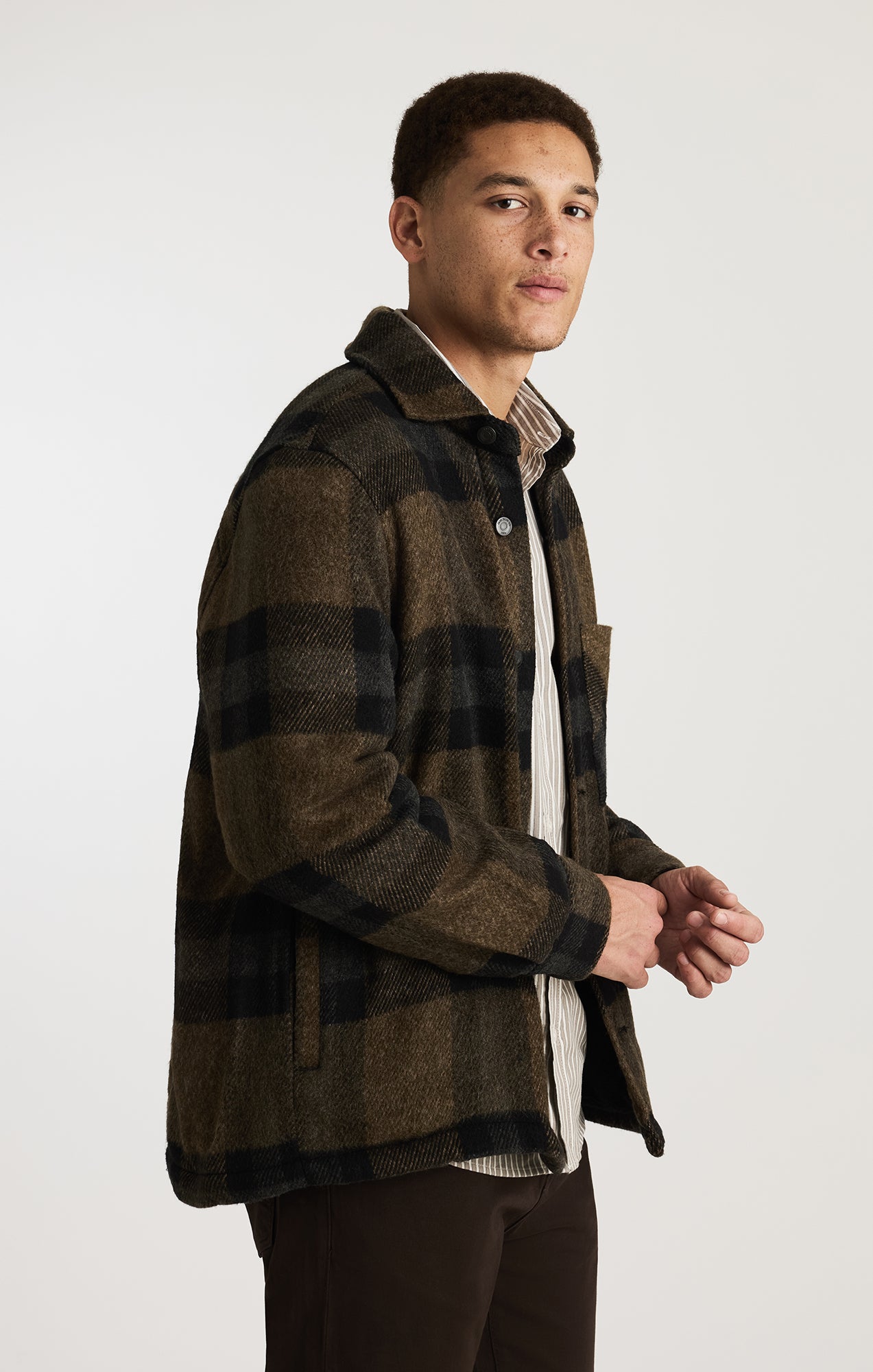 PLAID SHIRT JACKET IN BLACK