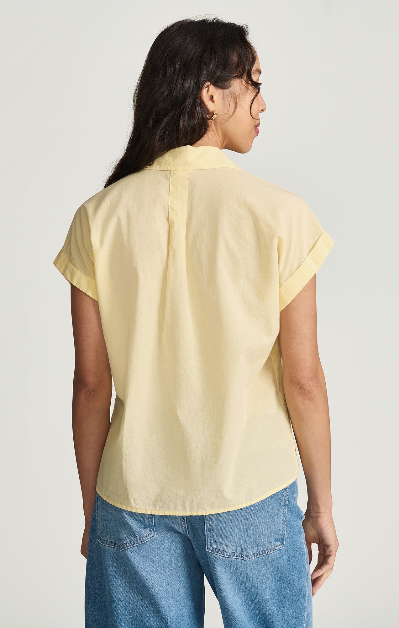SLEEVELESS BUTTON-UP SHIRT IN SUNLIGHT - Mavi Jeans