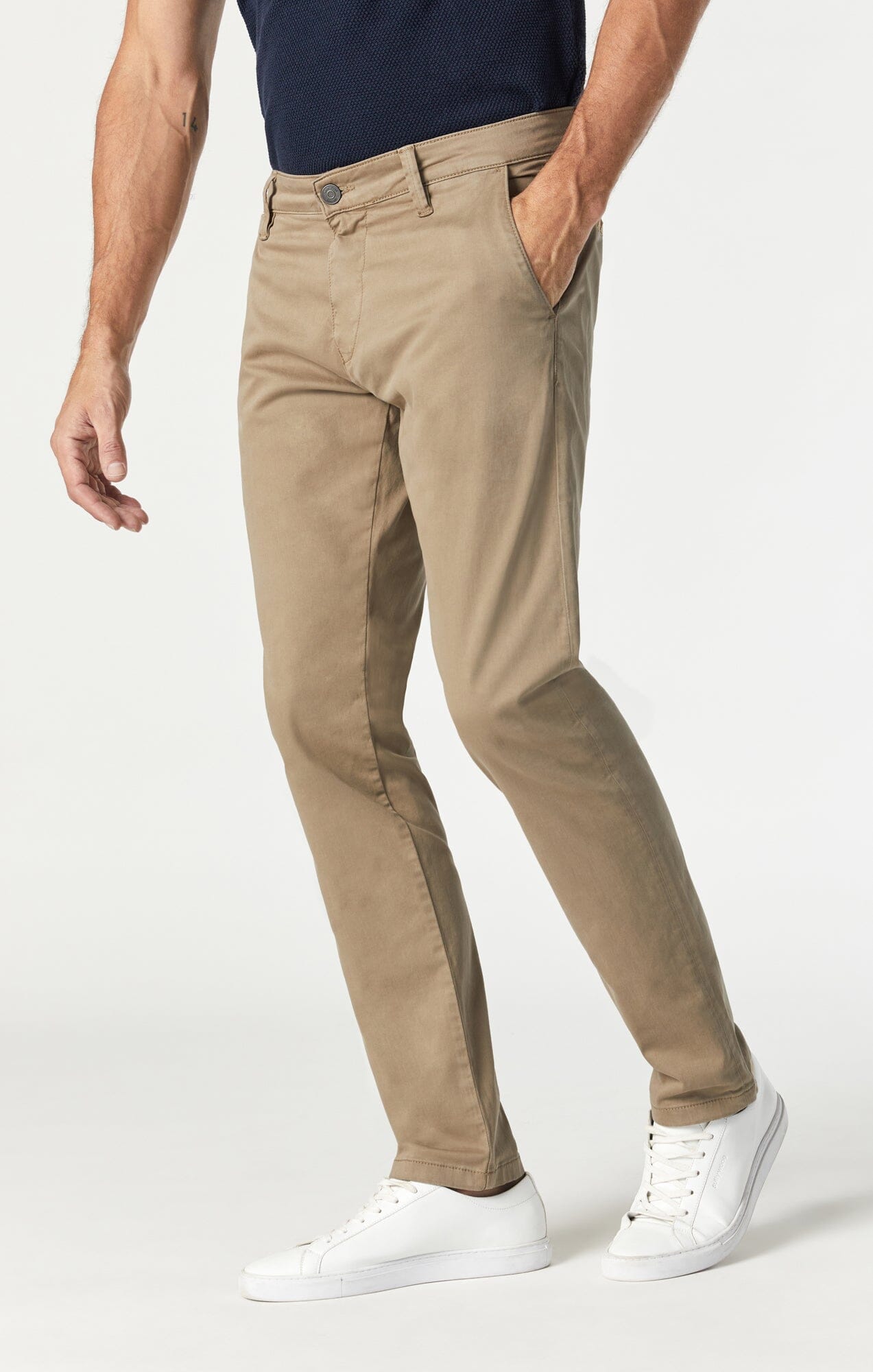 JOHNNY SLIM LEG CHINO IN BRITISH KHAKI TWILL - Mavi Jeans