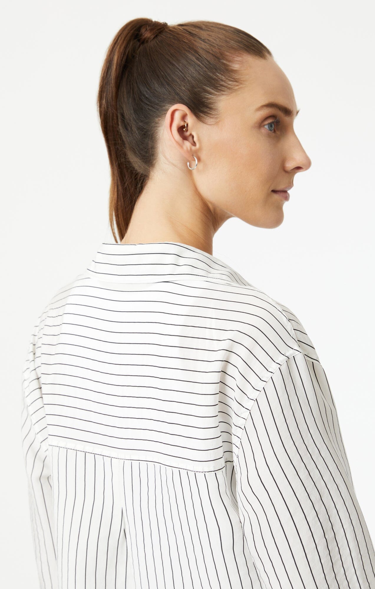 BUTTON-UP LONG SLEEVE SHIRT IN BLACK STRIPE - Mavi Jeans