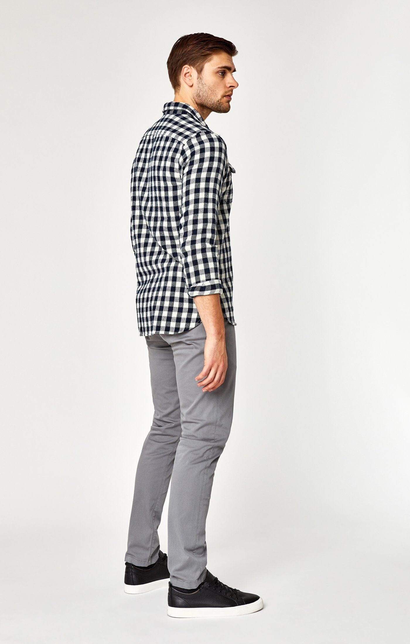 JOHNNY SLIM LEG CHINO IN SHARK SKIN TWILL - Mavi Jeans