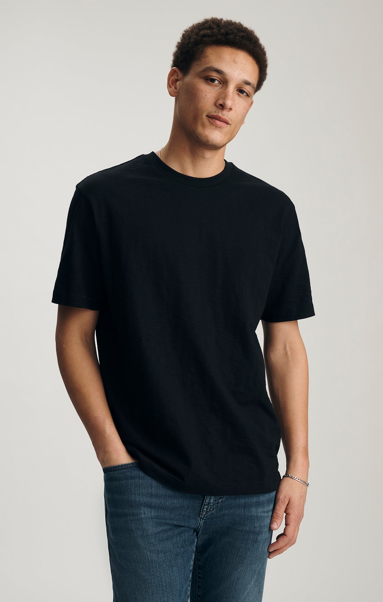 SLUB CREW NECK T-SHIRT IN BLACK - Mavi Jeans
