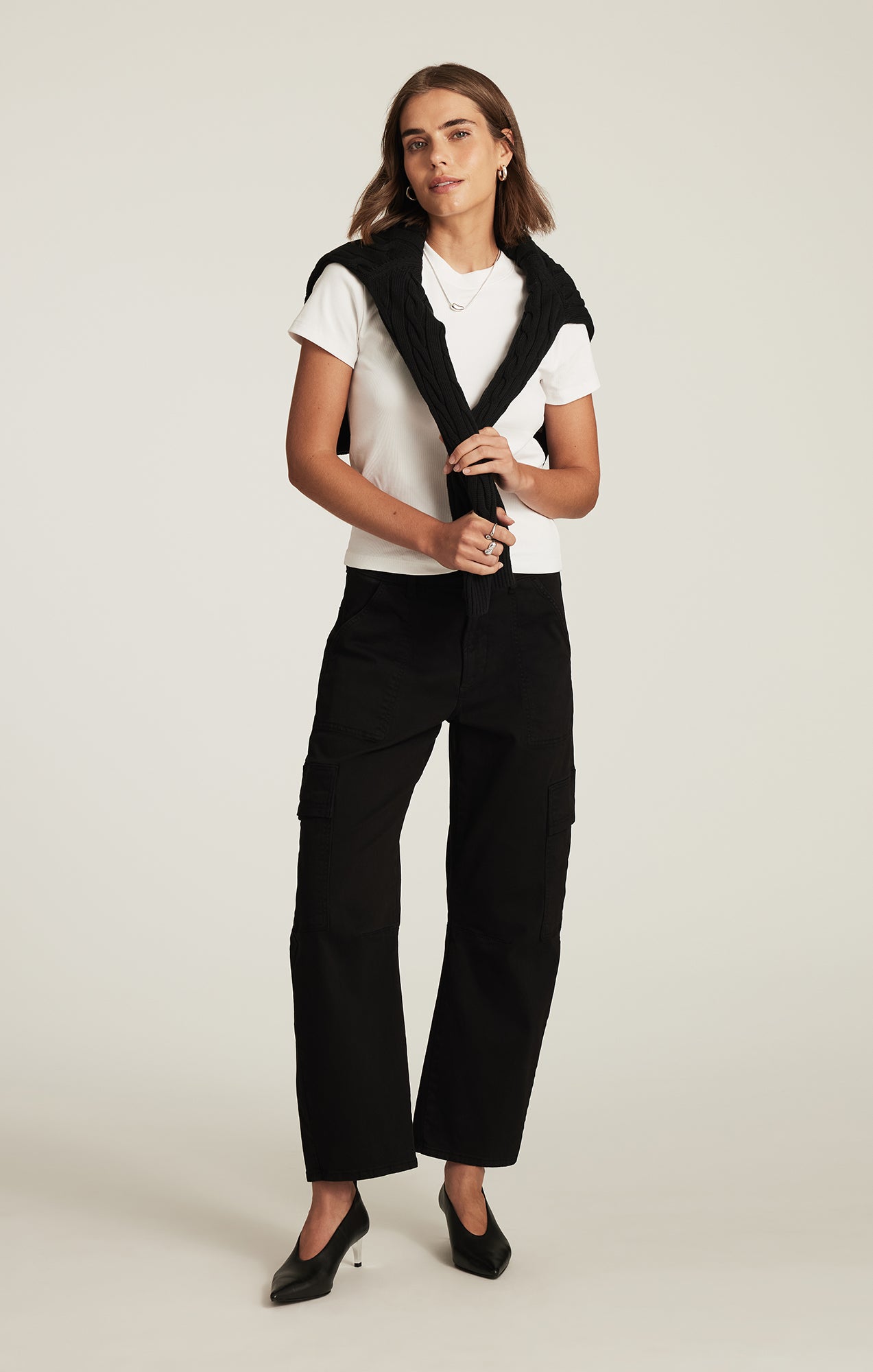VINNIE BARREL CARGO IN BLACK CASUAL TWILL - Mavi Jeans