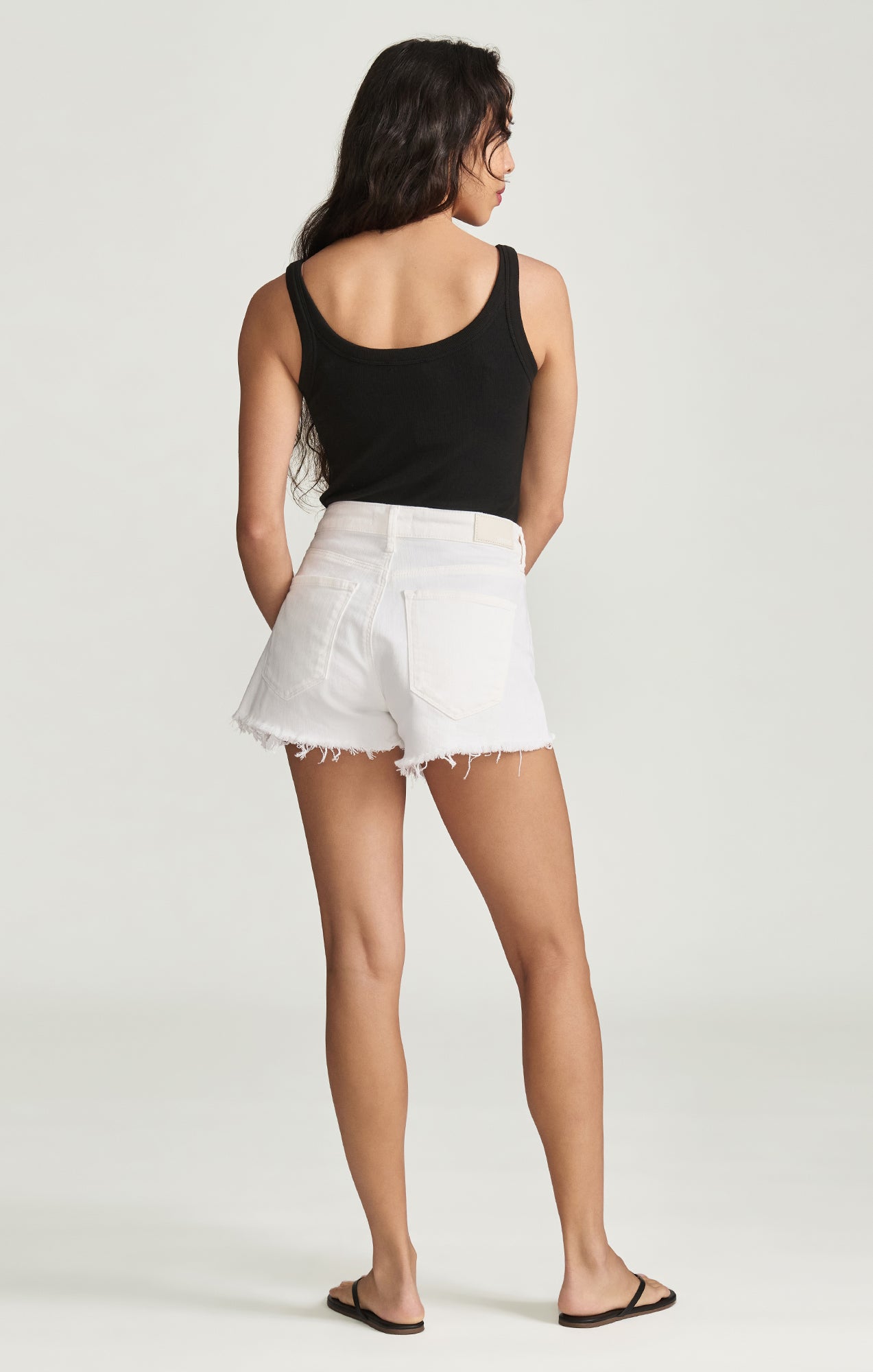 ROSIE BOYFRIEND SHORT IN WHITE RIPPED STRETCH - Mavi Jeans
