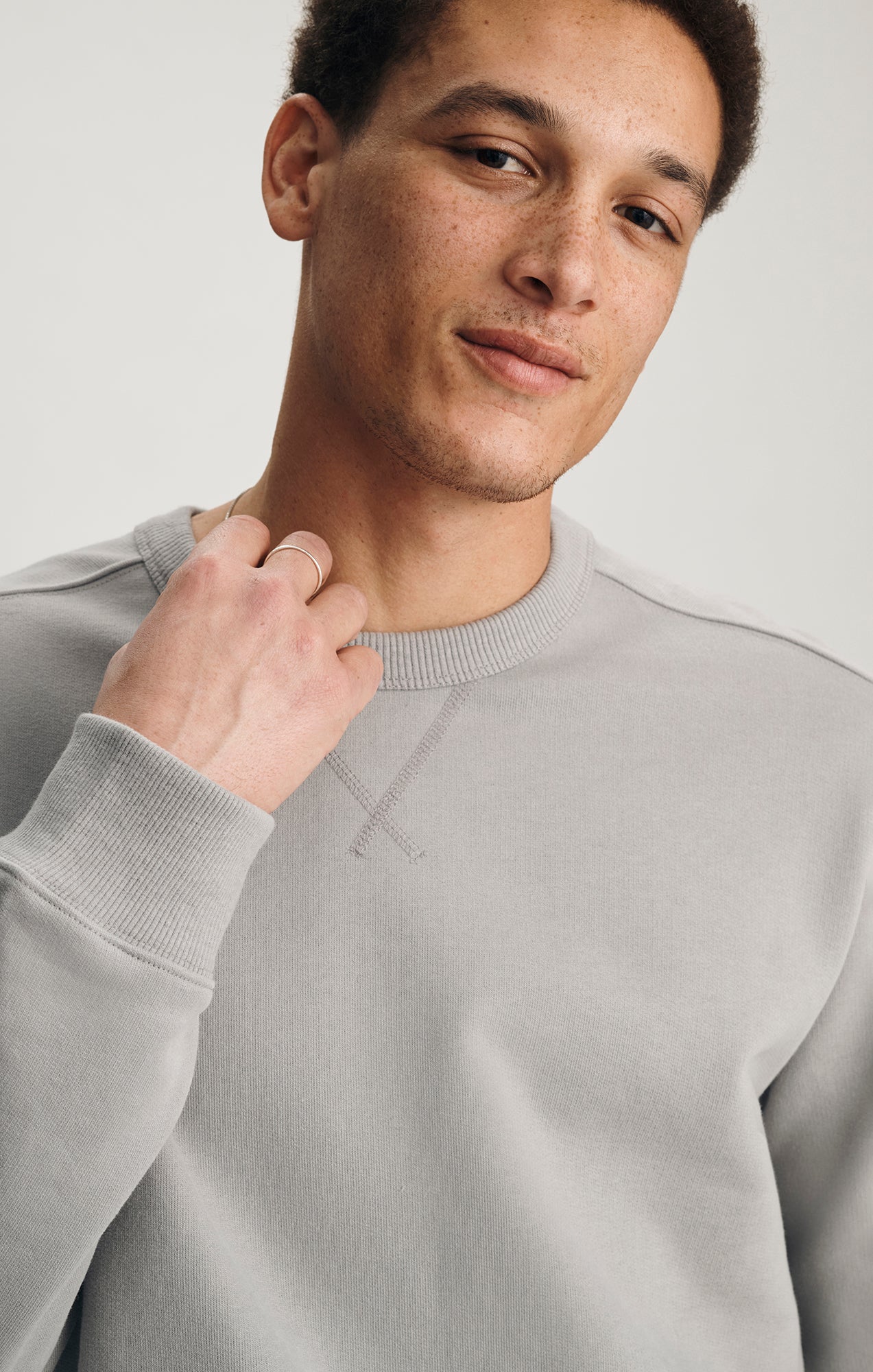MY___　V NECK SWEAT SIZE0 Mavi Men's V-Stitch Crew Neck Sweatshirt In Alloy – Mavi Jeans