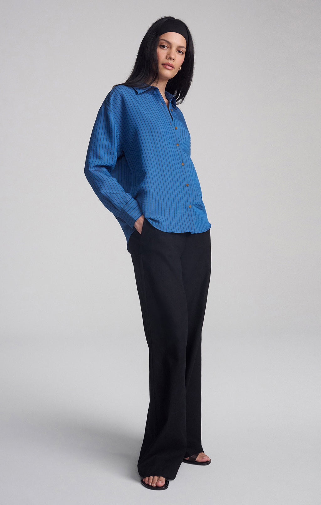LUXE TOUCH TENCEL™ BUTTON-UP STRIPED SHIRT IN HIGH TIDE STRIPE - Mavi Jeans
