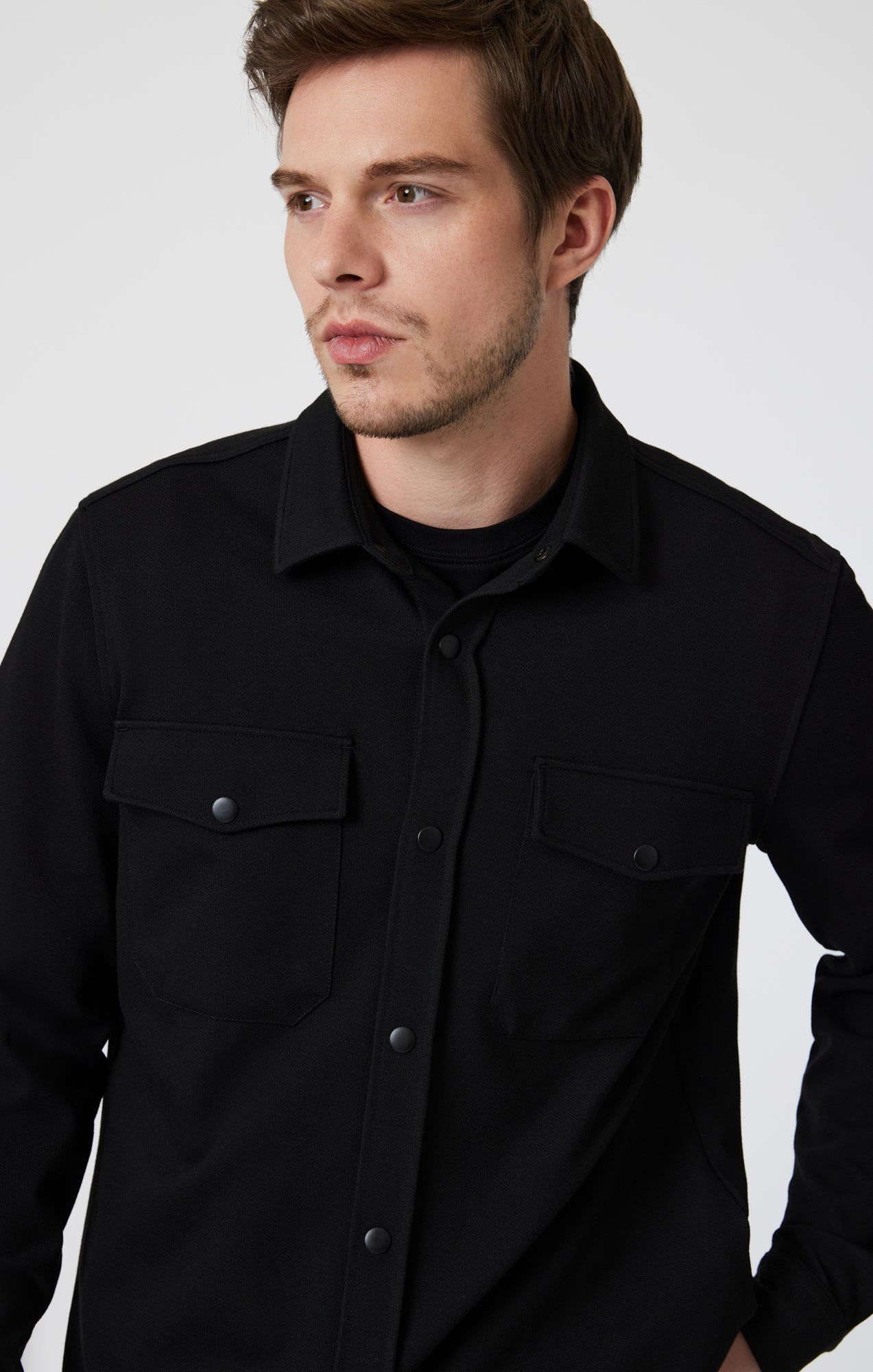DOUBLE POCKET SNAP-BUTTON SHIRT IN BLACK - Mavi Jeans