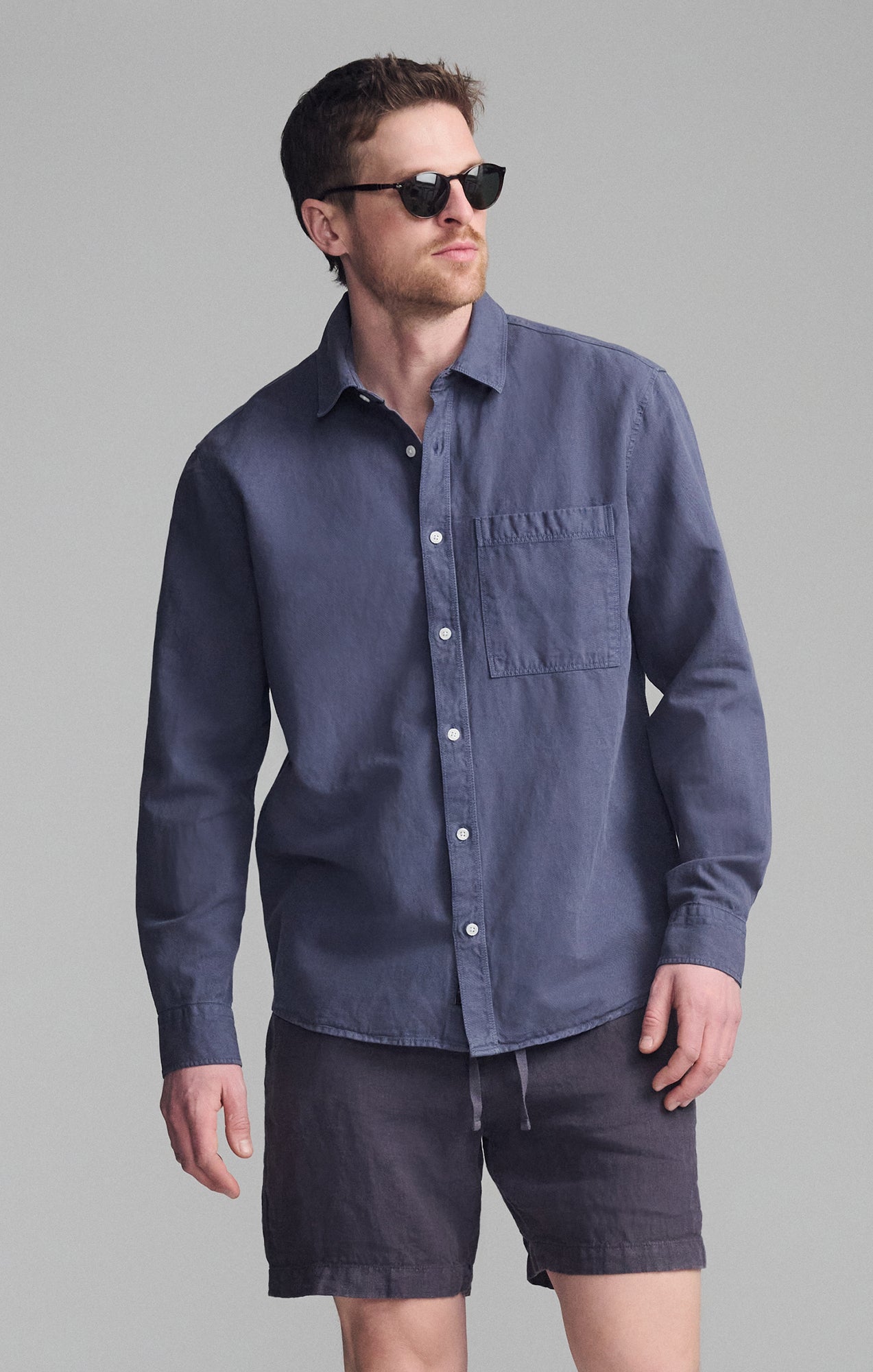 ONE POCKET LONG SLEEVE BUTTON-UP SHIRT IN OUTER SPACE - Mavi Jeans