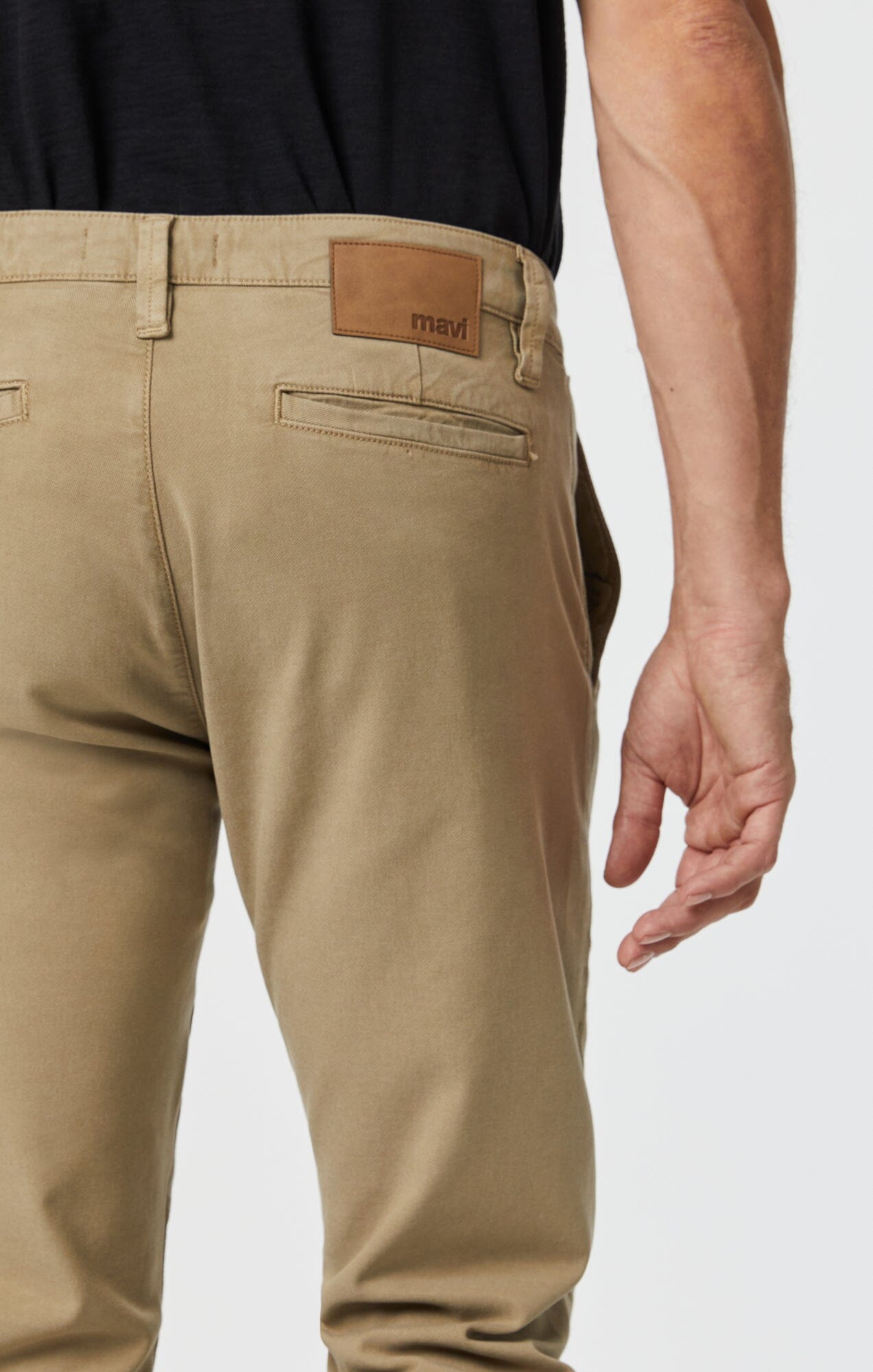 MILTON SLIM STRAIGHT CHINO IN BEIGE LUXE TWILL - Mavi Jeans