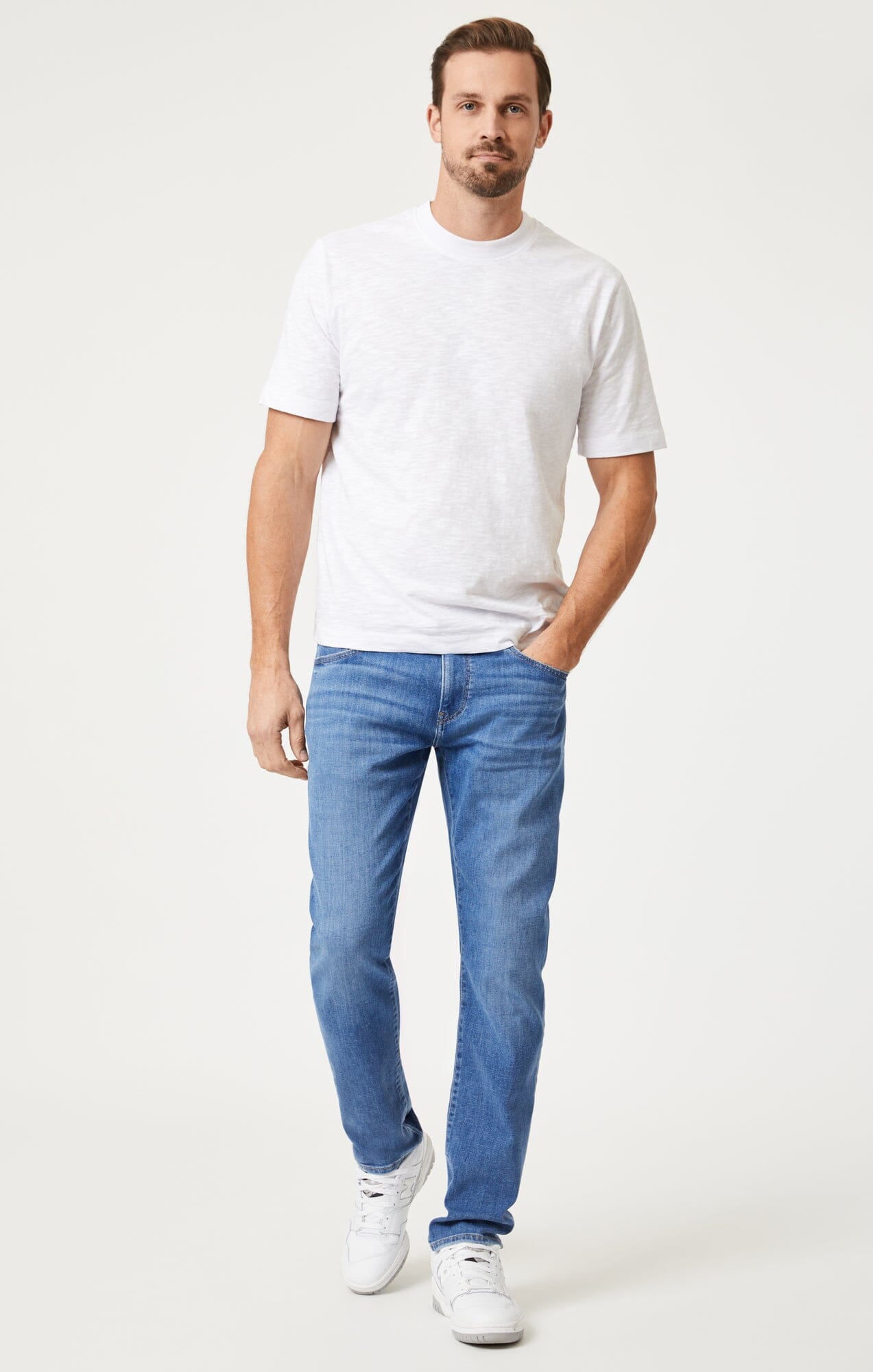 SHORT SLEEVE T-SHIRT IN WHITE - Mavi Jeans