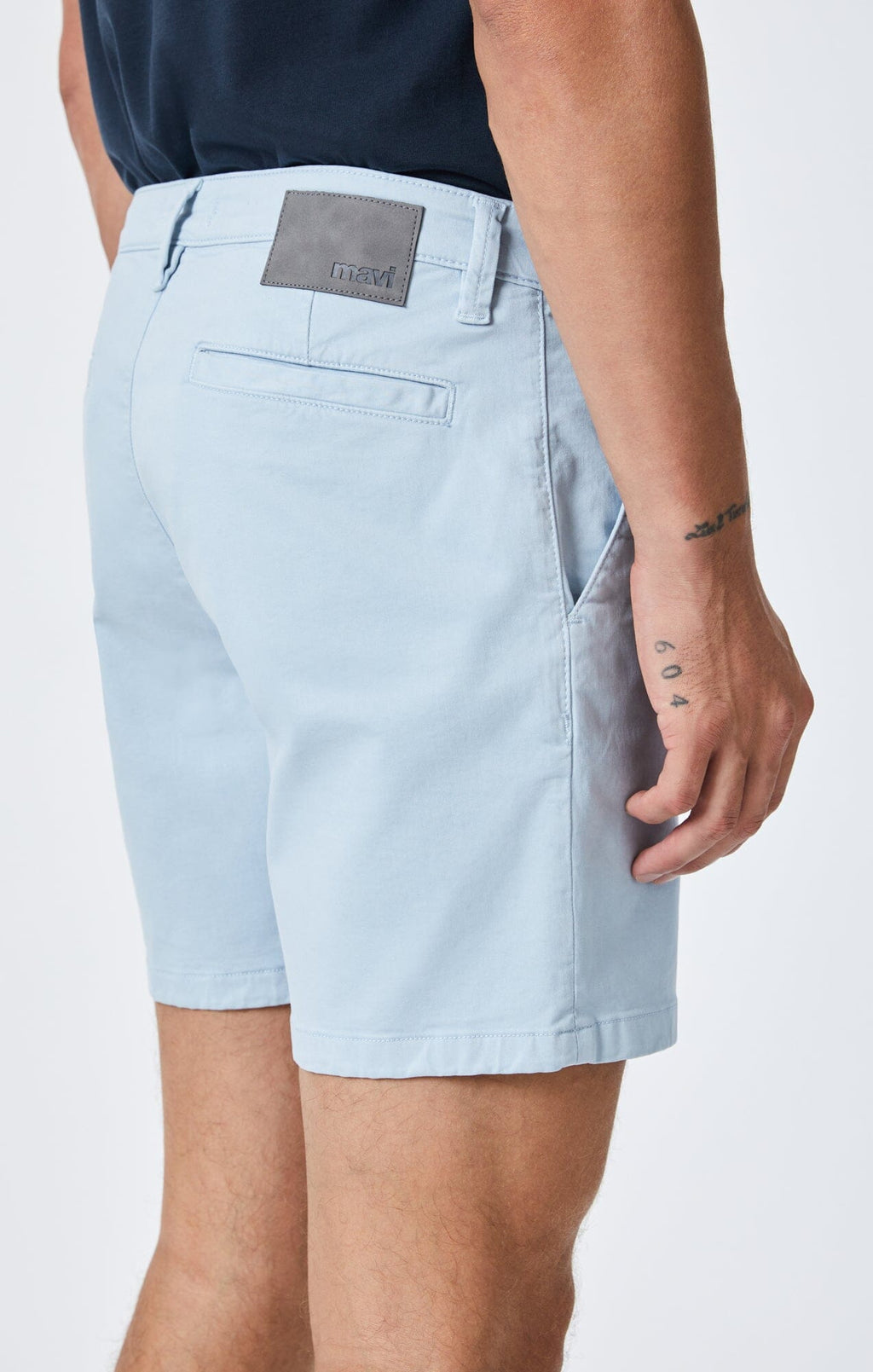 NATE SHORTS IN CELESTIAL BLUE TWILL - Mavi Jeans