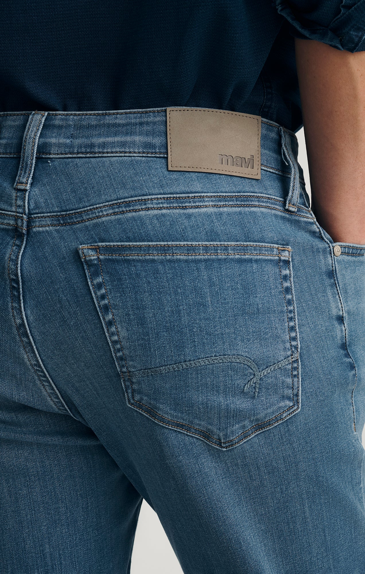 STEVE ATHLETIC FIT IN MID SUPERMOVE - Mavi Jeans