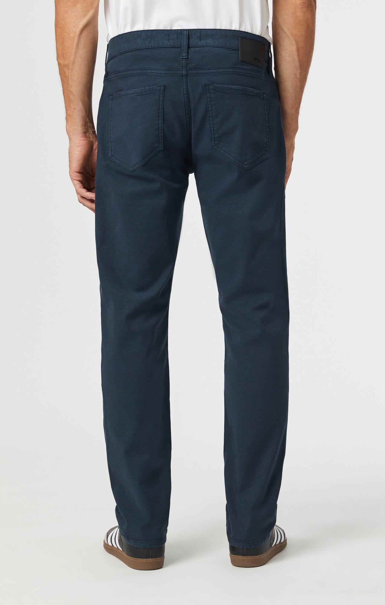 MARCUS SLIM STRAIGHT LEG IN DARK NAVY LUXE TWILL - Mavi Jeans