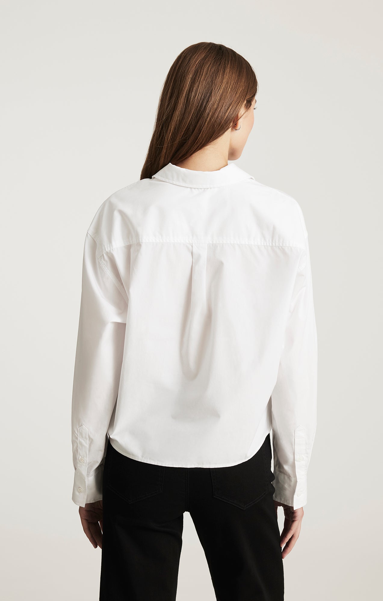 ONE POCKET BUTTON-UP SHIRT IN WHITE